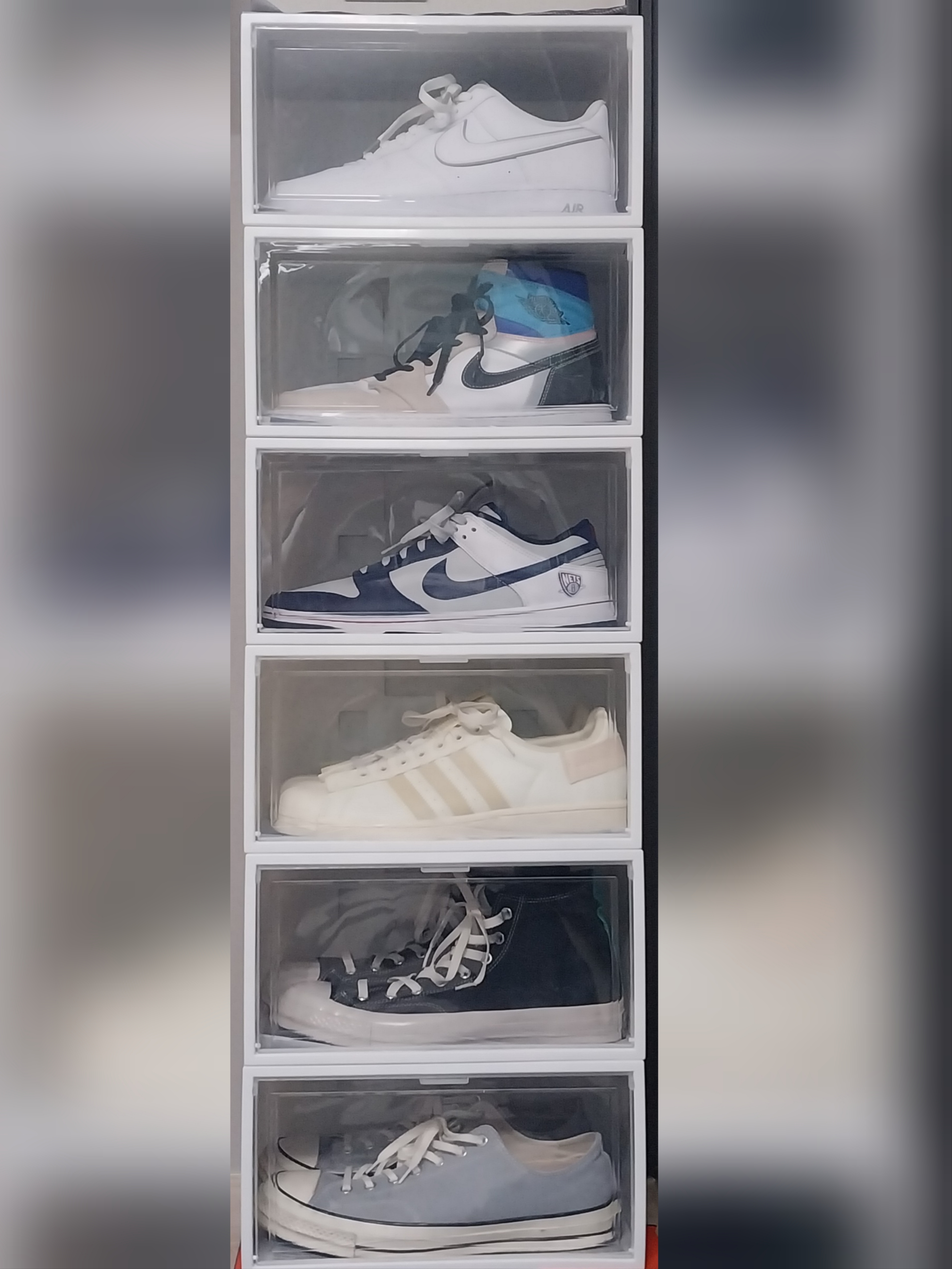 Adidas x Parley Superstar Off White Wonder White, Nike x NBA Dunk Low Retro EMB Nets 착용 스타일