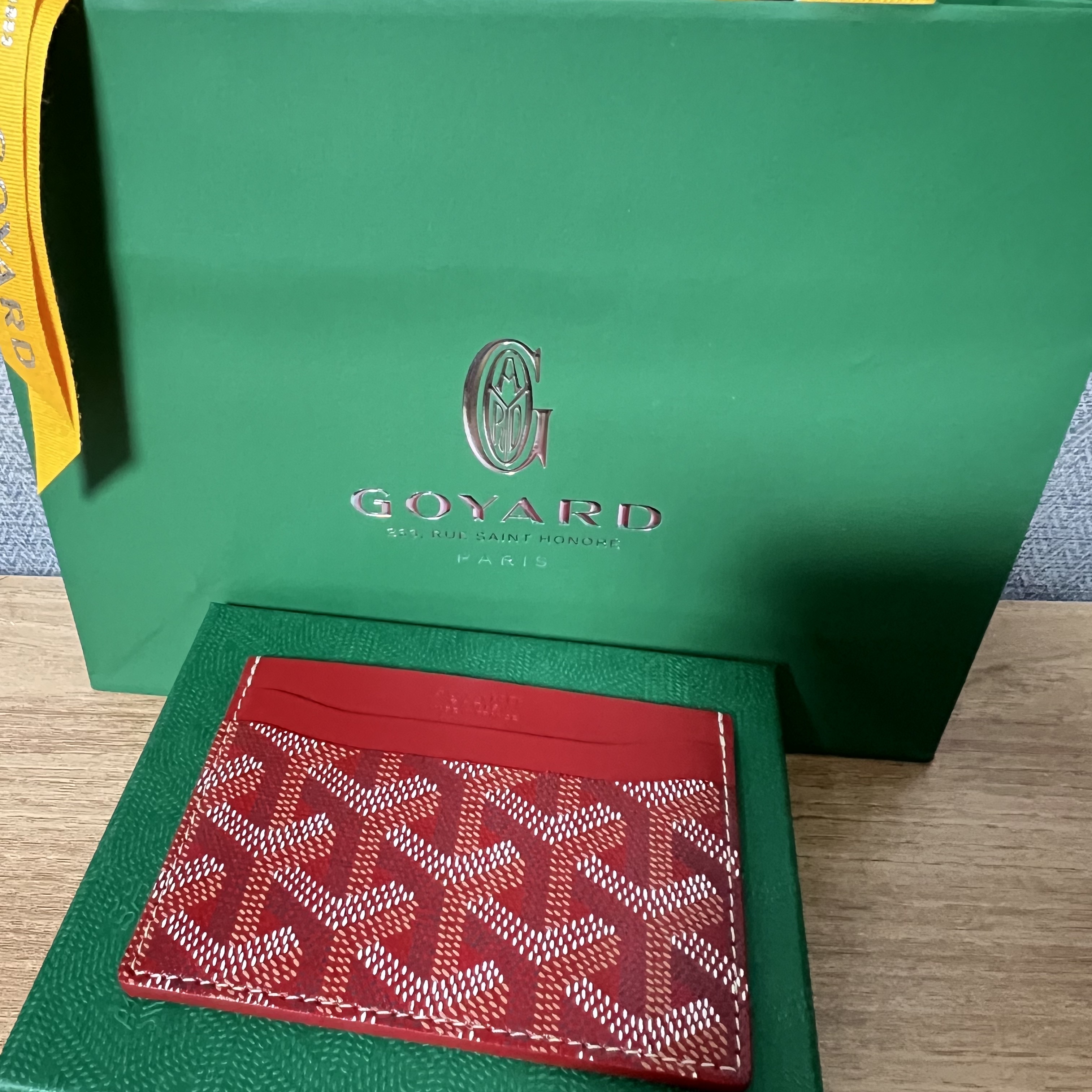 Goyard Saint Sulpice Card Holder Red 착용 스타일 - 1