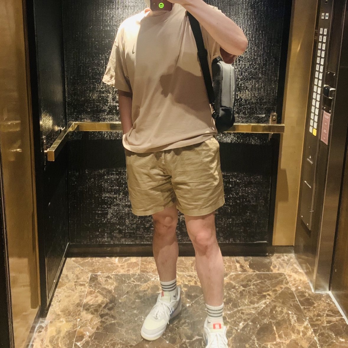 Nike x Billie Eilish NRG T-Shirt Mushroom - US/EU 착용 스타일