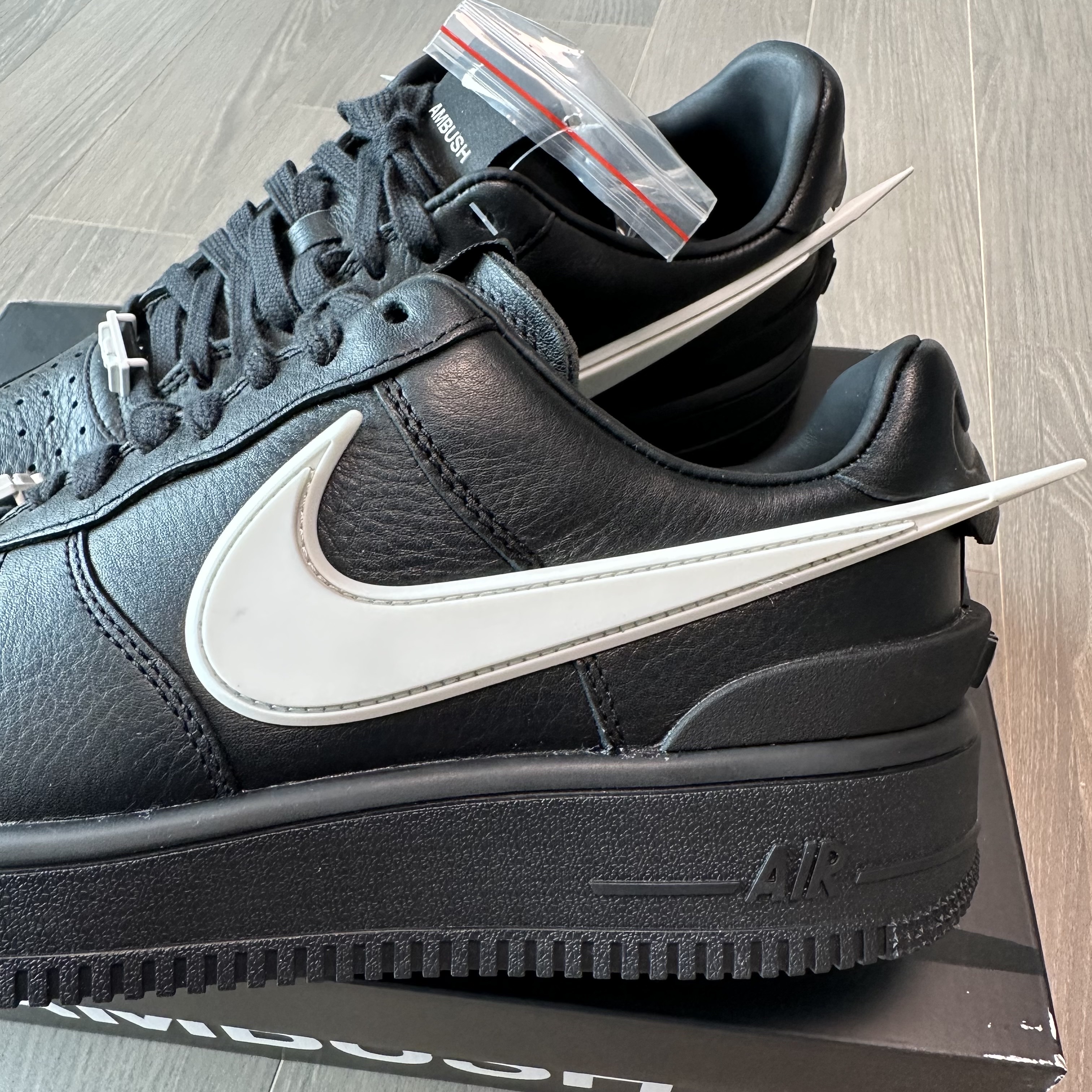 Nike x Ambush Air Force 1 Low SP Black 착용 스타일 - 2