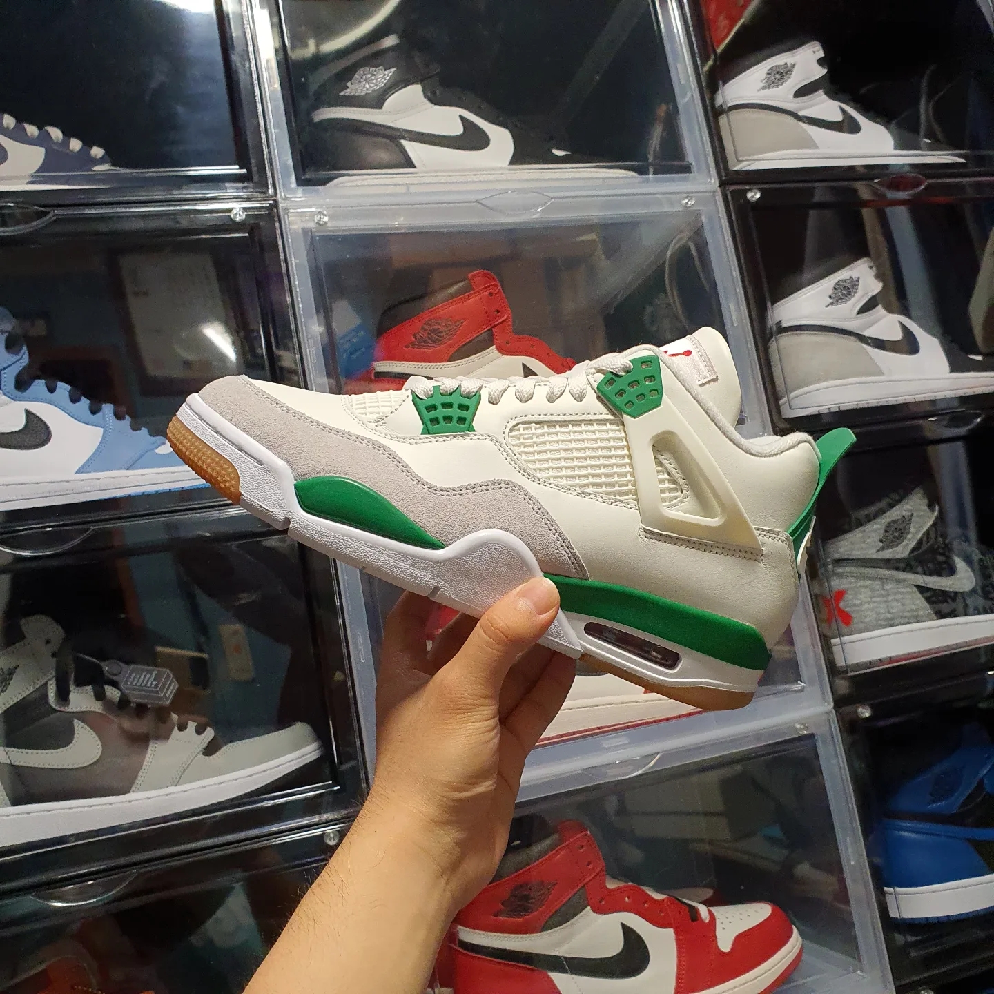 Jordan 4 x Nike SB Retro SP Pine Green 착용 스타일 - 2