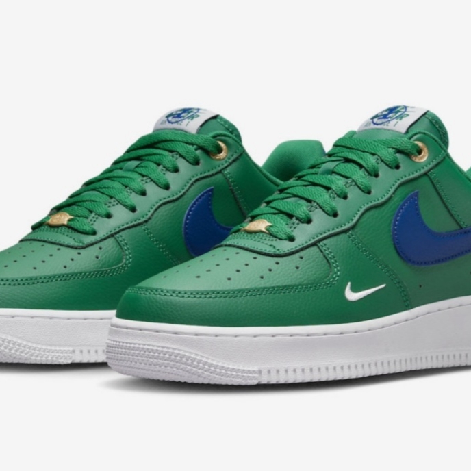 Nike Air Force 1 '07 LV8 40th Anniversary Join Forces Malachite Blue Jay 착용 스타일