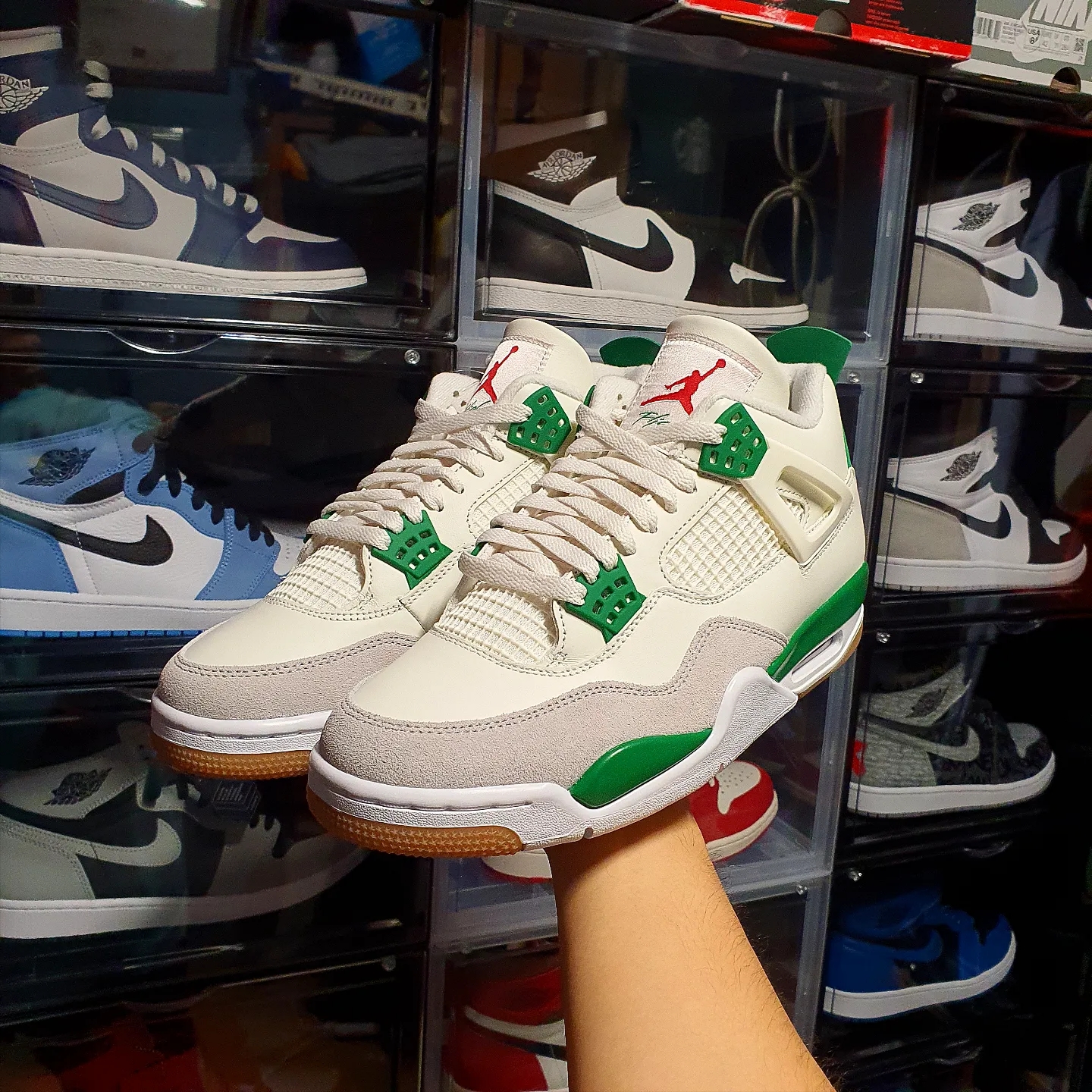 Jordan 4 x Nike SB Retro SP Pine Green 착용 스타일 - 1