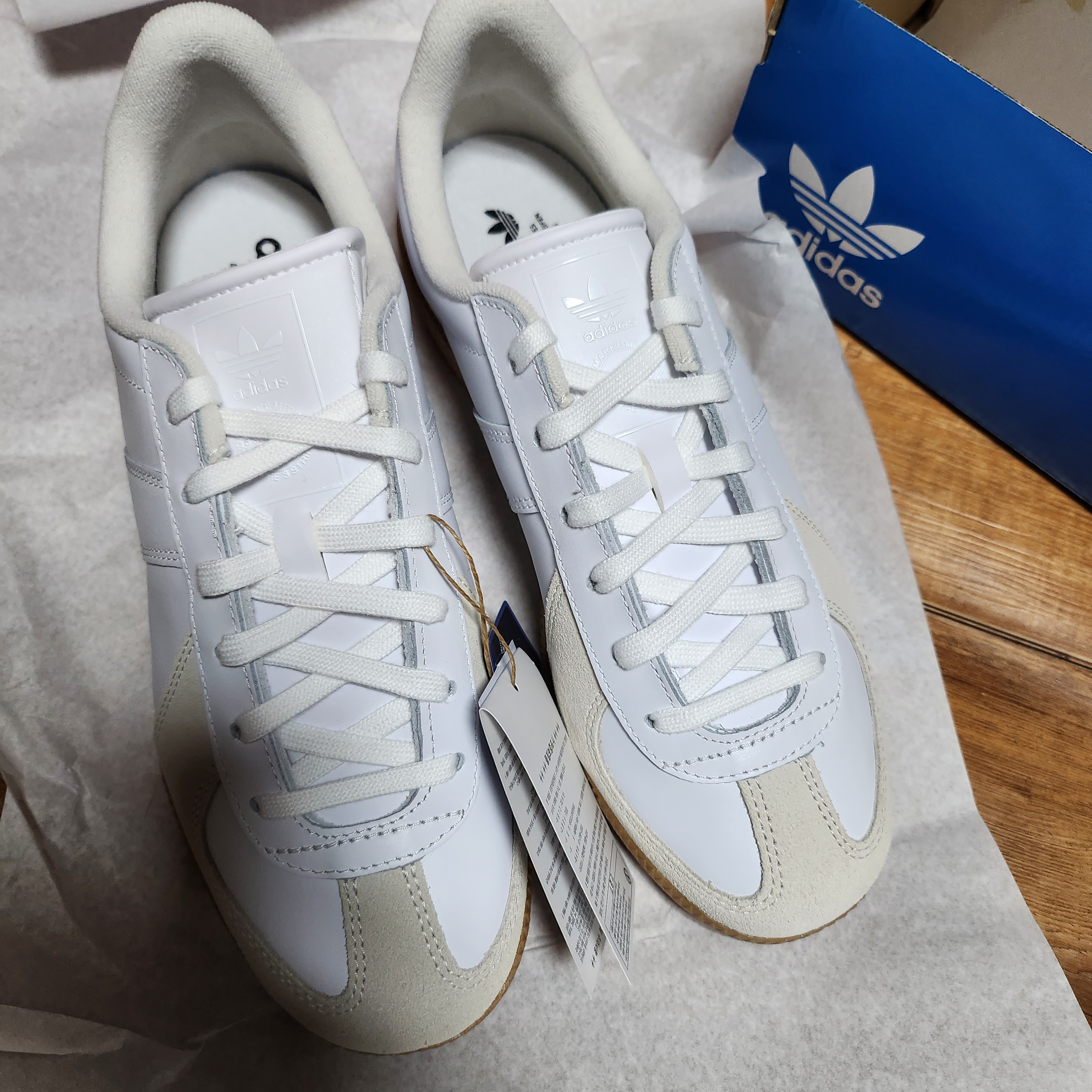 Adidas BW Army White 착용 스타일