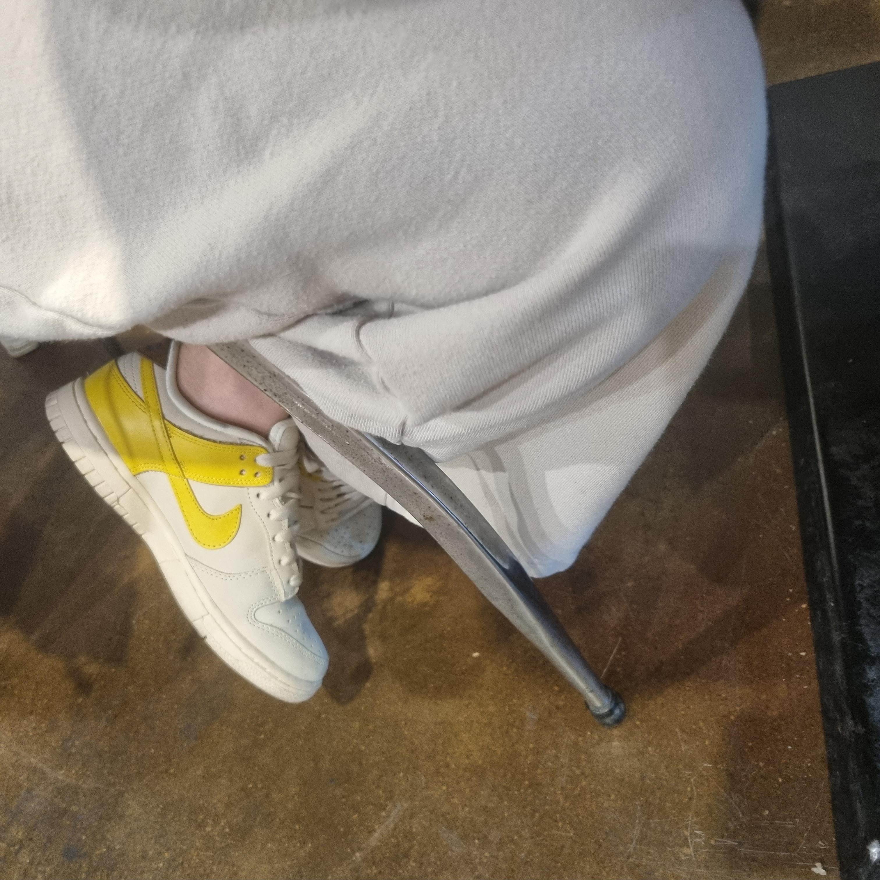 (W) Nike Dunk Low LX Banana 착용 스타일