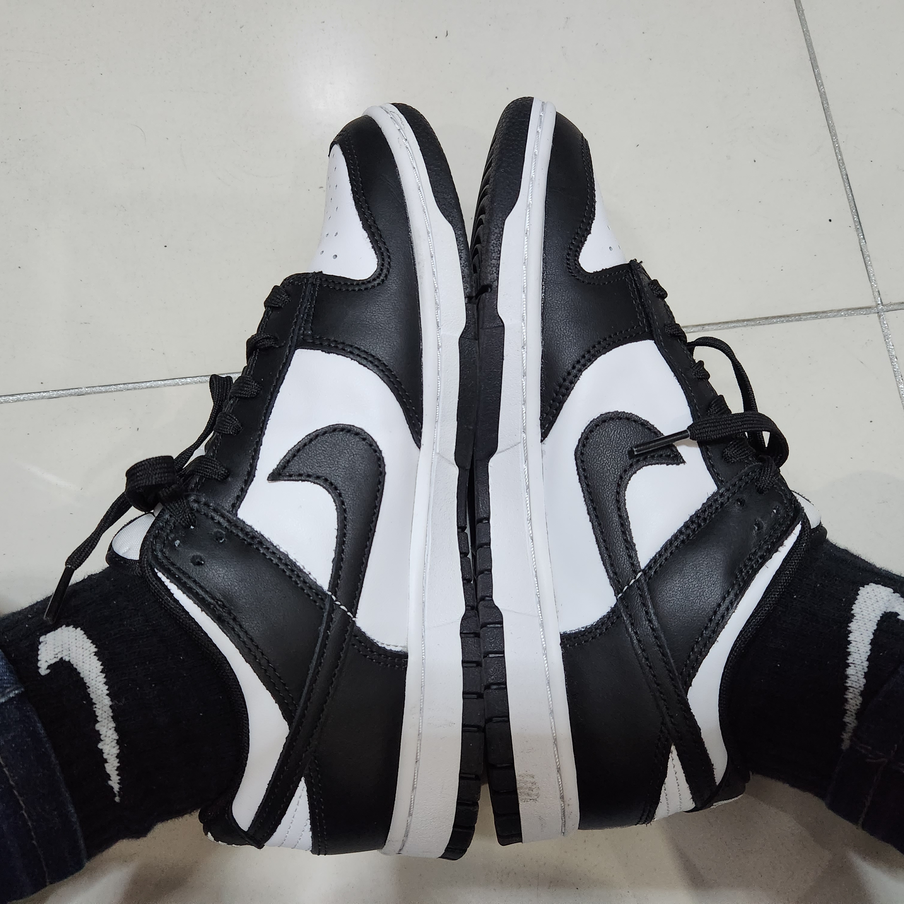 Nike Dunk Low Retro Black 착용 스타일