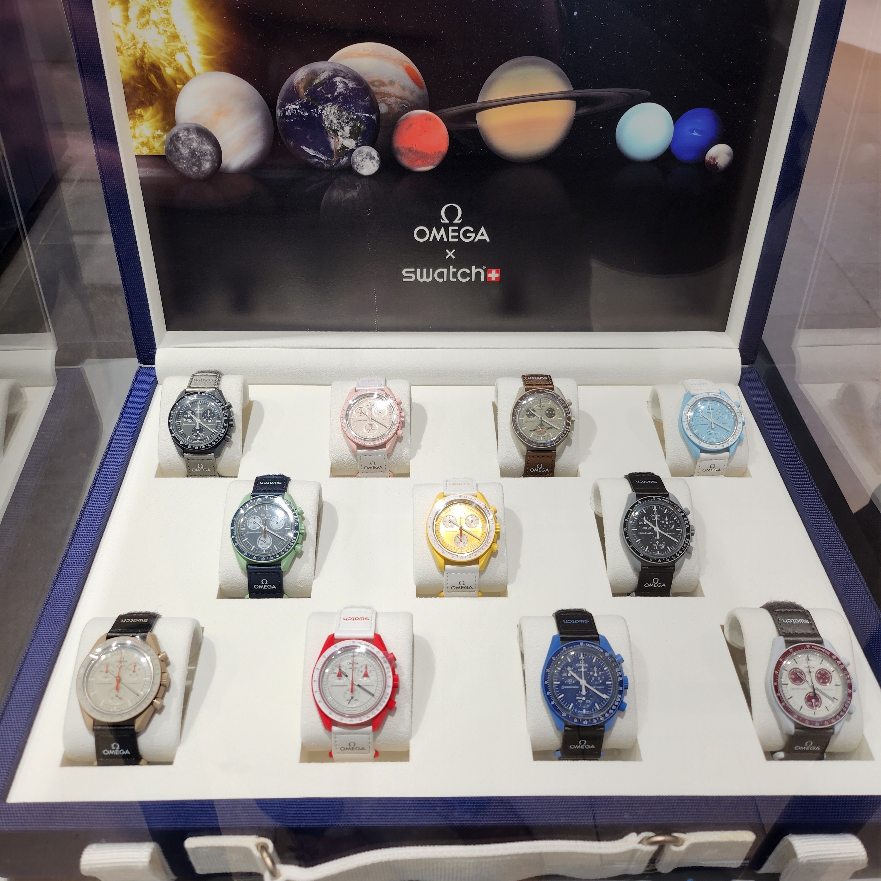 Swatch x Omega Bioceramic MoonSwatch Mission To Mercury 착용 스타일
