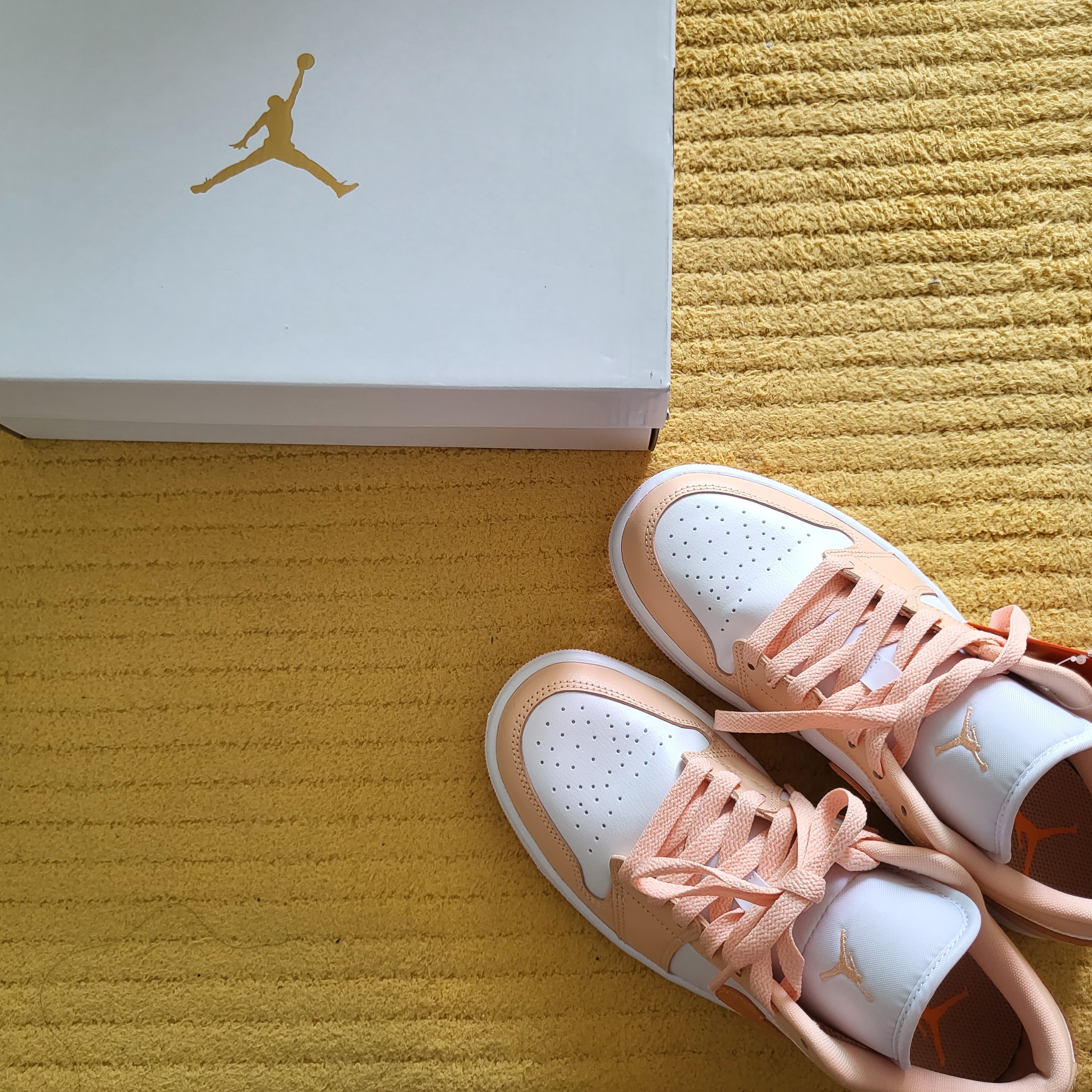 (W) Jordan 1 Low Sunset Haze 착용 스타일 - 2