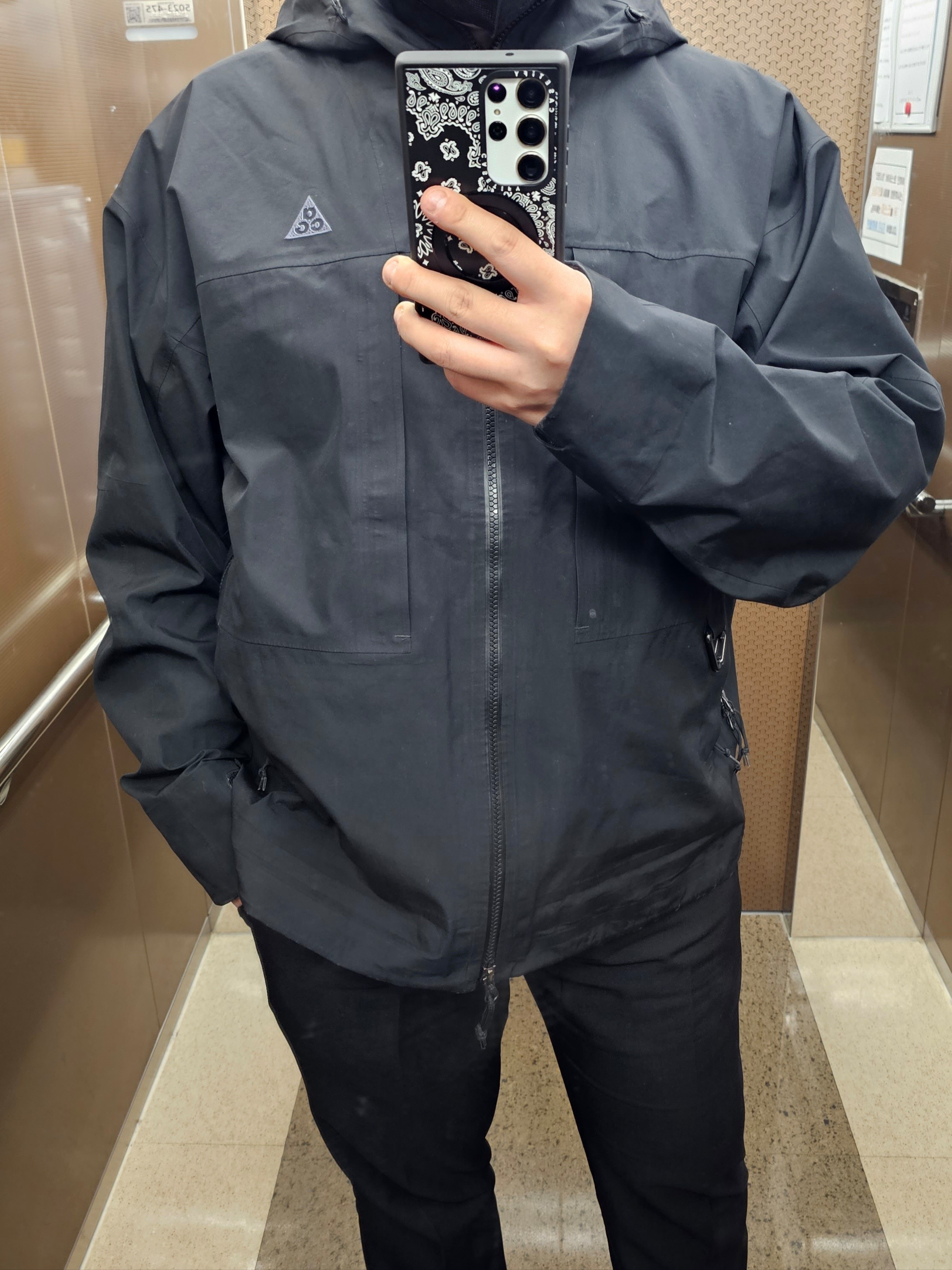 Nike ACG Gore-Tex Misery Ridge Jacket Black - US/EU 착용 스타일