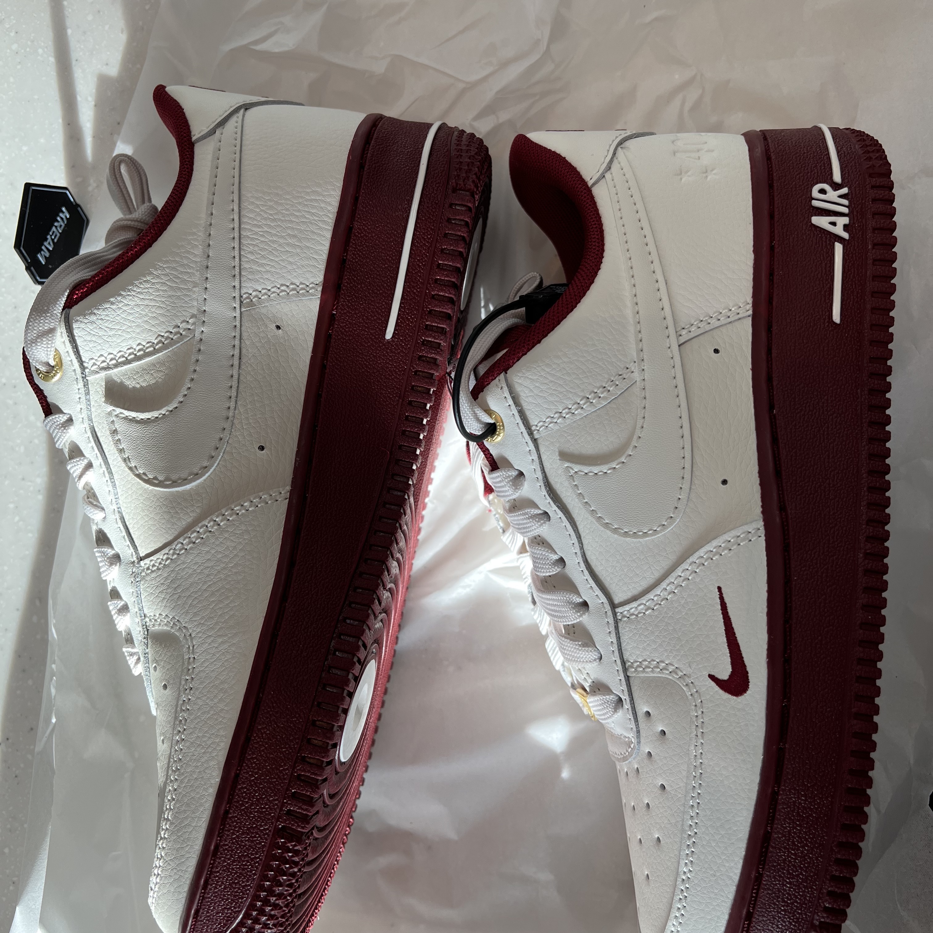 (W) Nike Air Force 1 '07 SE 40th Anniversary Join Forces Sail Team Red 착용 스타일