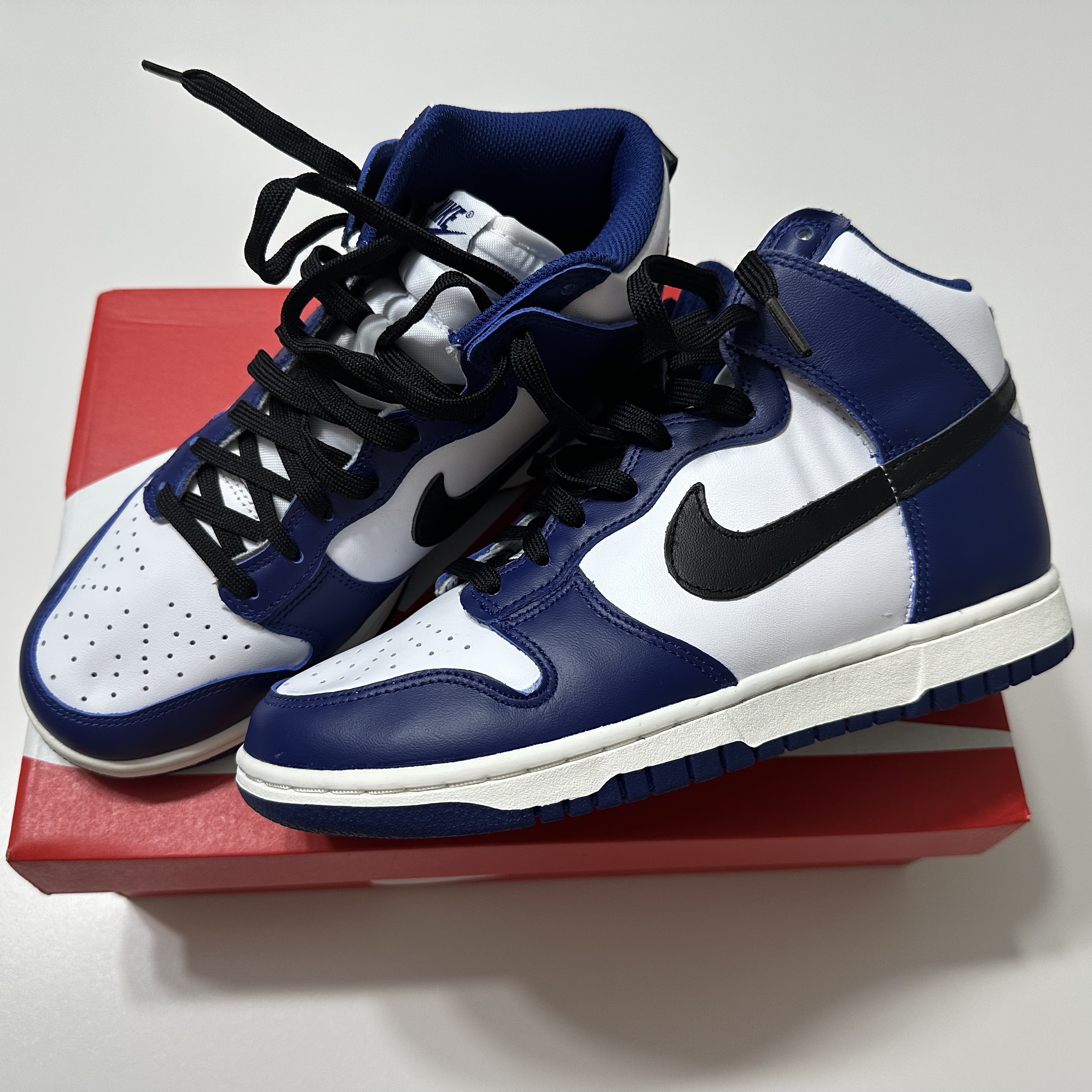 (W) Nike Dunk High Deep Royal Blue 착용 스타일