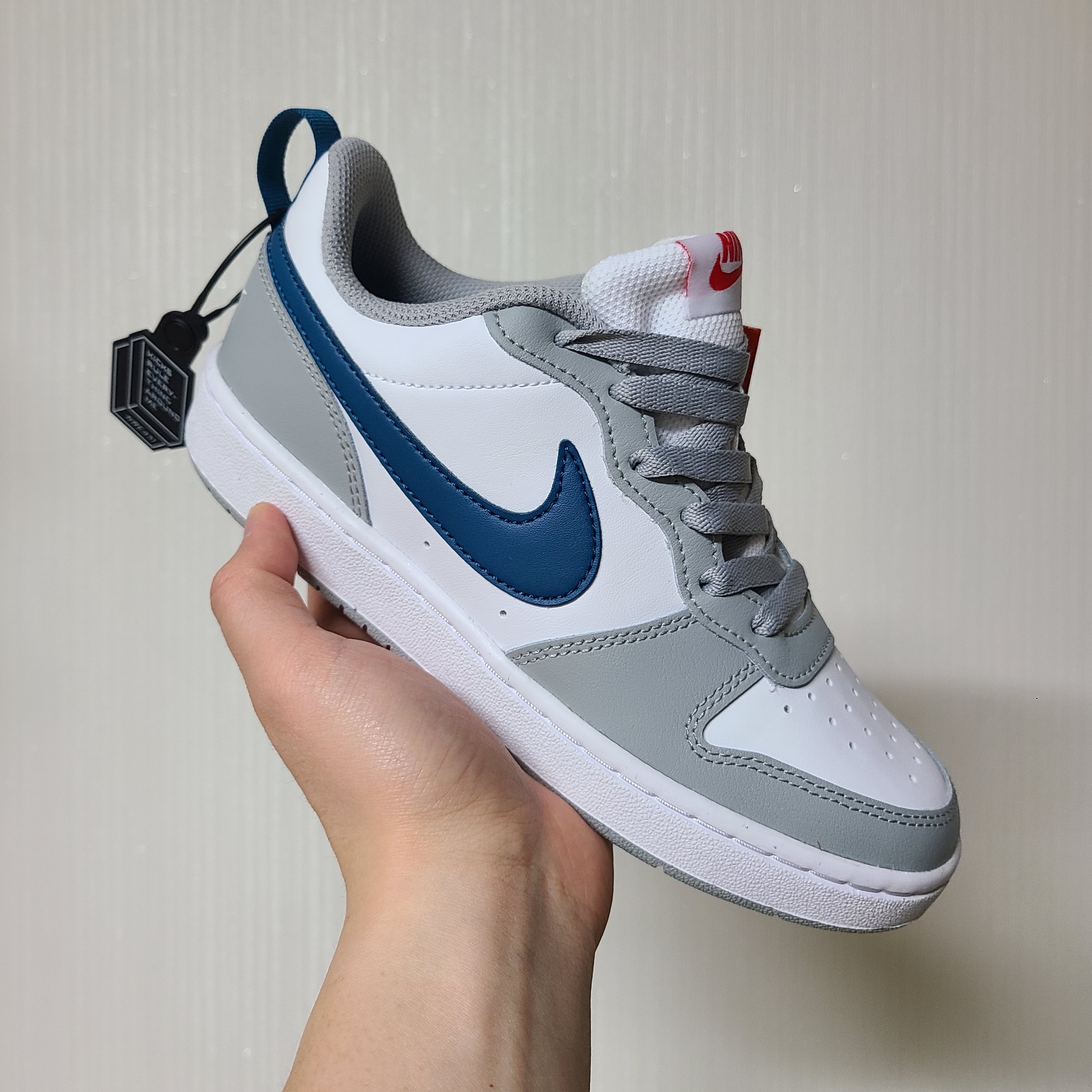 (GS) Nike Court Borough Low 2 Light Smoke Grey 착용 스타일