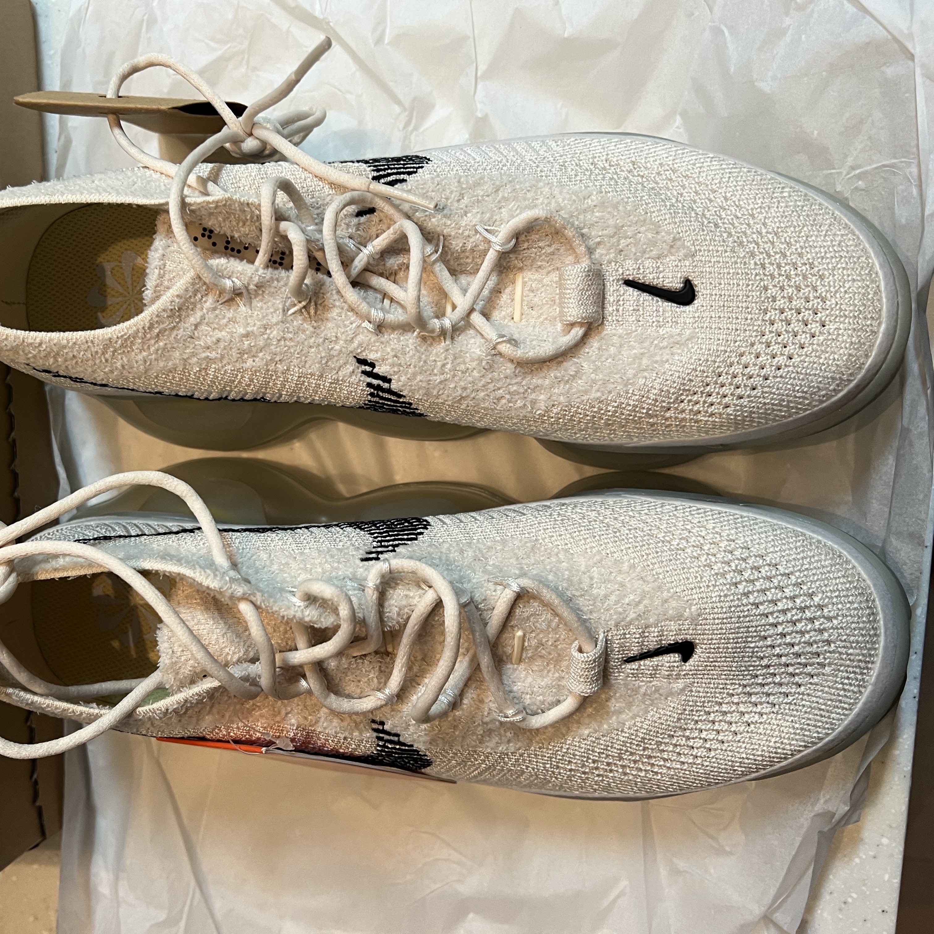 Nike x Stussy Air Max 2013 Fossil 착용 스타일