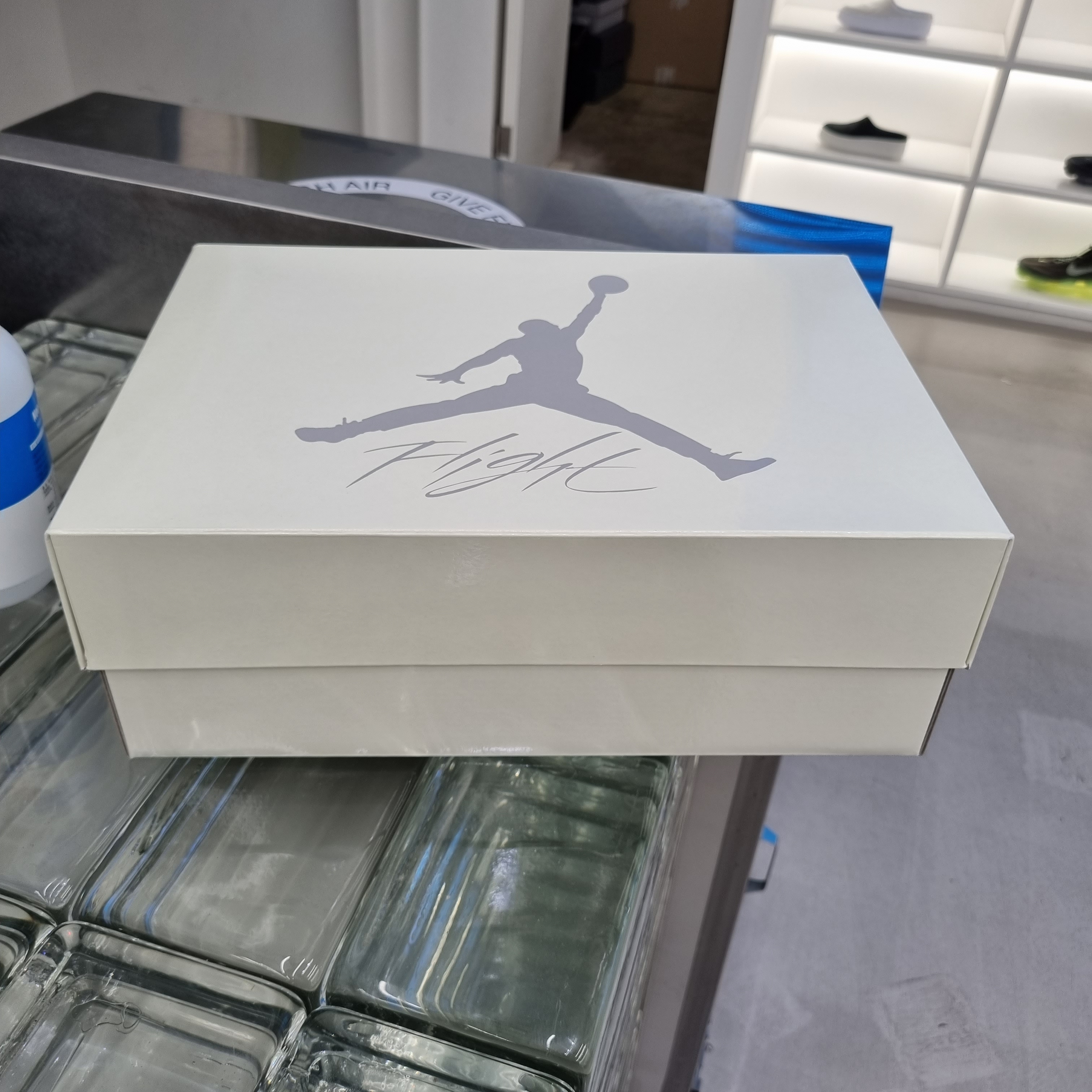 Jordan 4 x Nike SB Retro SP Pine Green 착용 스타일 - 3