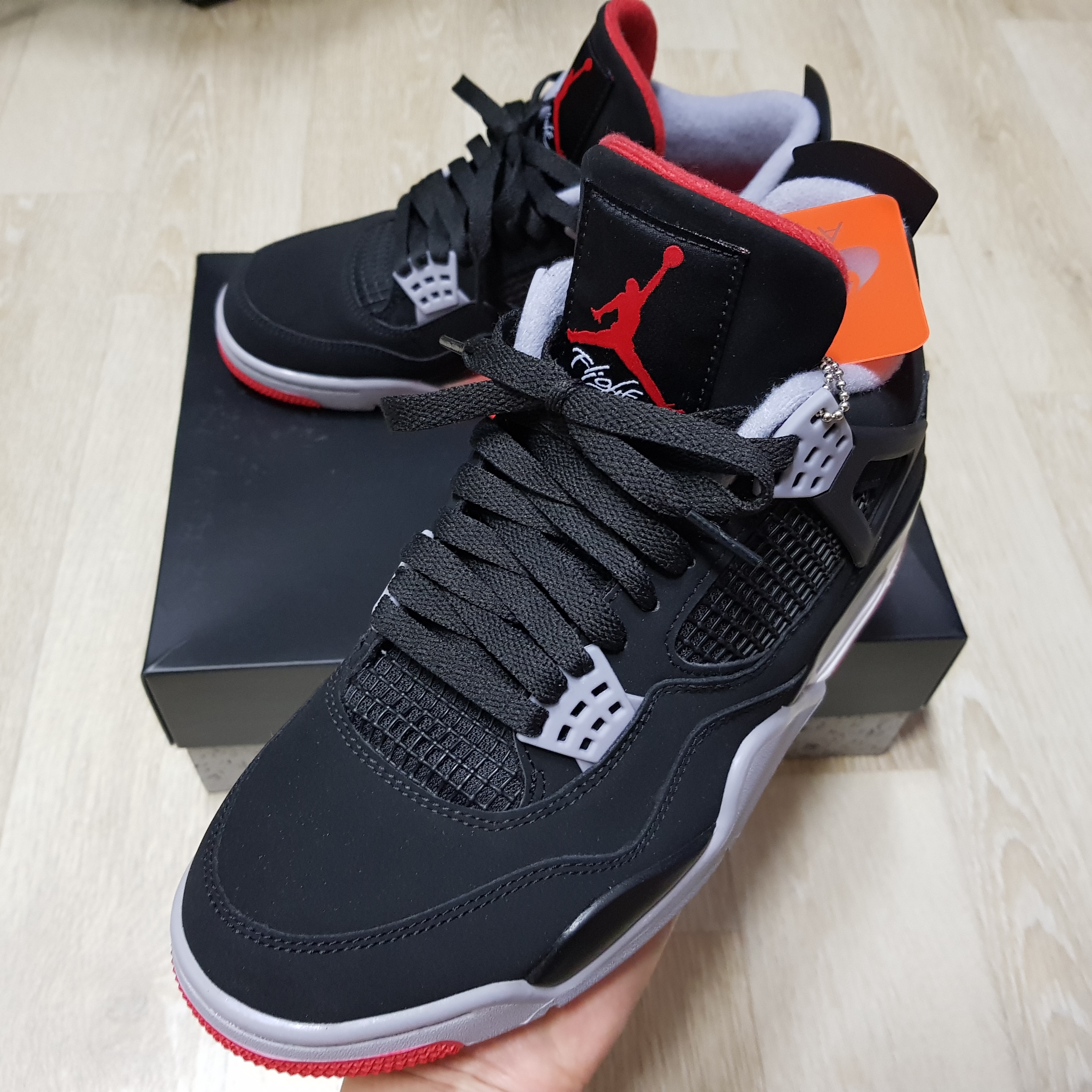Jordan 4 Retro Bred 2019 착용 스타일