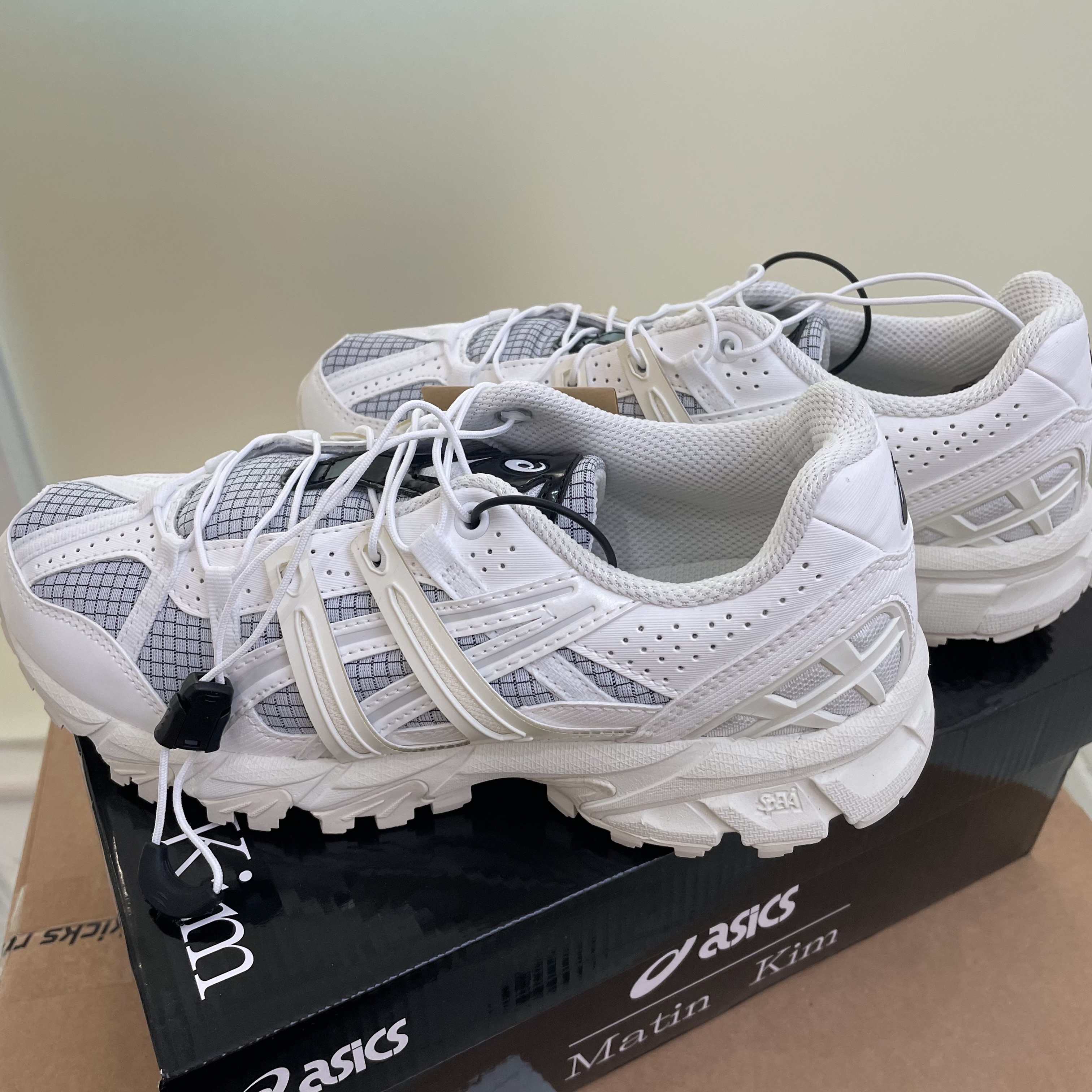 (W) Asics x Matin Kim Gel-Sonoma 15-50 Glacier Grey White 착용 스타일