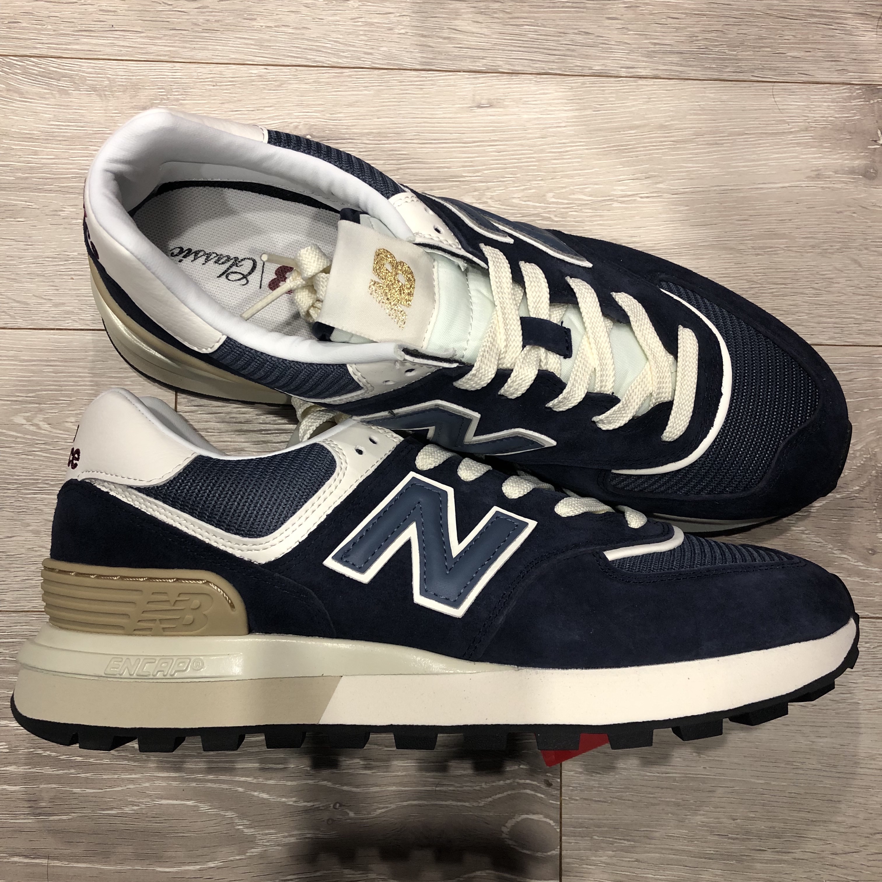 New Balance 574 Legacy Navy 착용 스타일