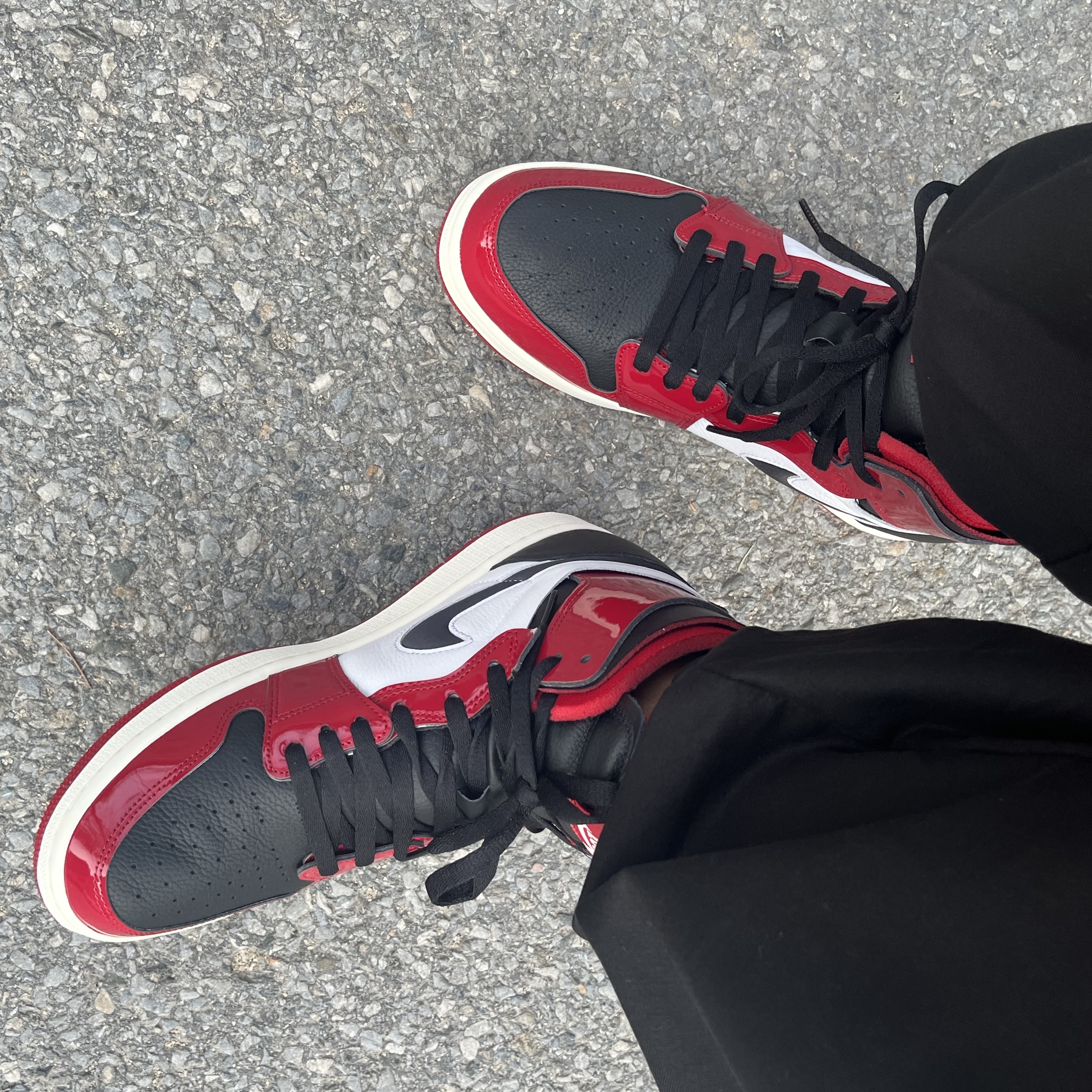 (W) Jordan 1 Zoom Air CMFT Gym Red Black 착용 스타일
