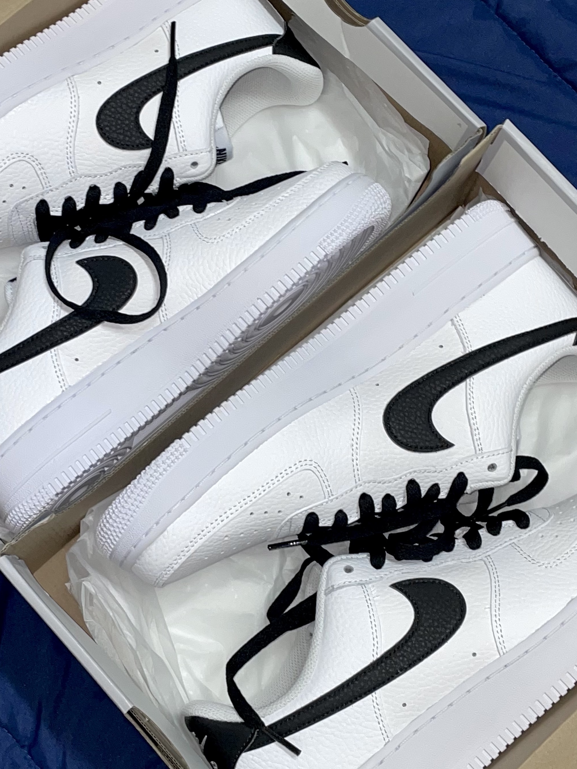Nike Air Force 1 '07 White Black 착용 스타일 - 2