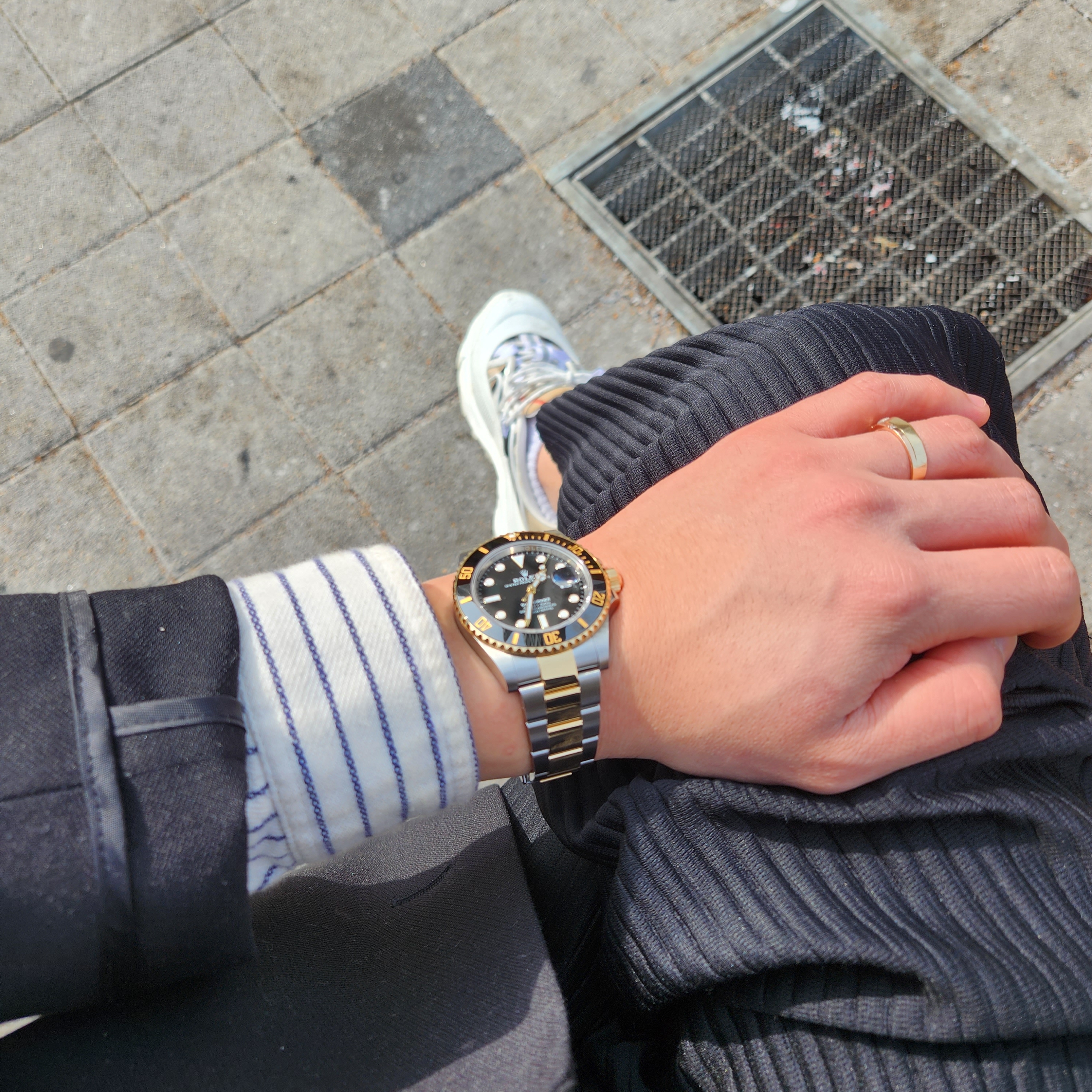 Rolex Submariner Date 41mm 126613LN Black Oyster 착용 스타일