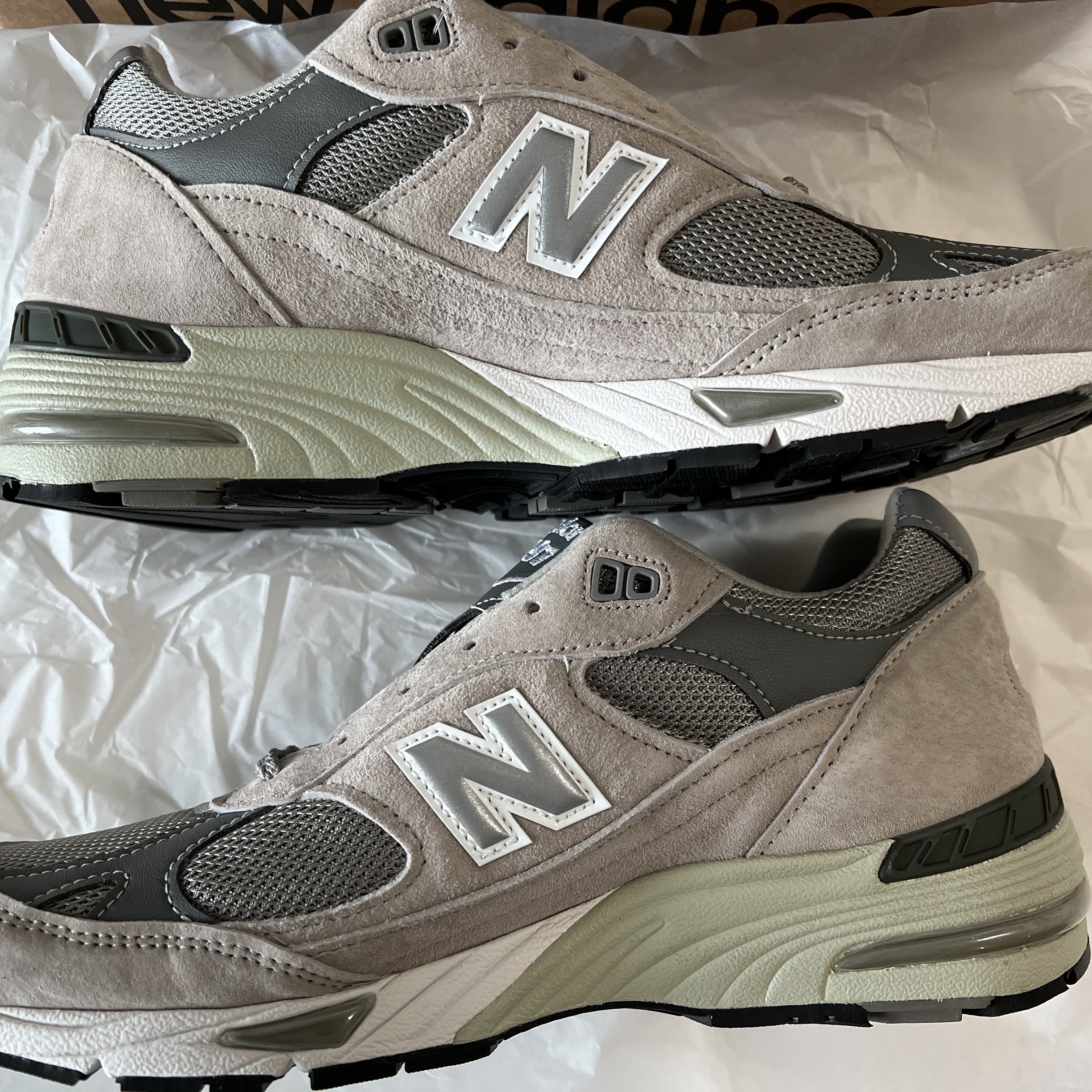 New Balance 991 Made in UK Grey 착용 스타일