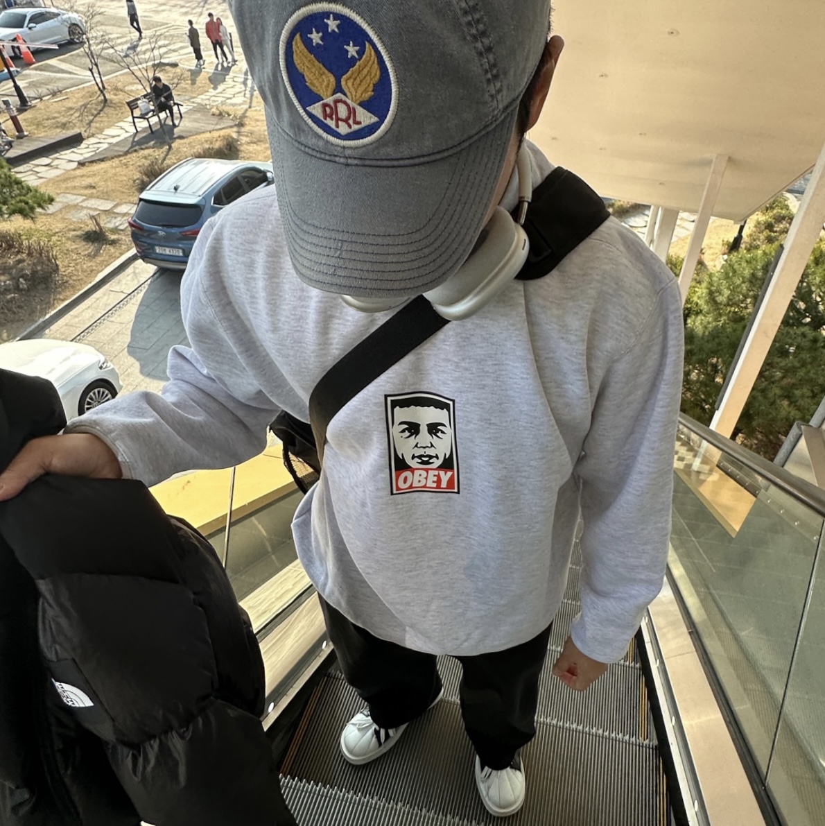 Sunday Ceremony Sy Logo 5 Panel Cotton Cap - Navy, UVU Half Tight 2.0 Black Grey 착용 스타일 - 1