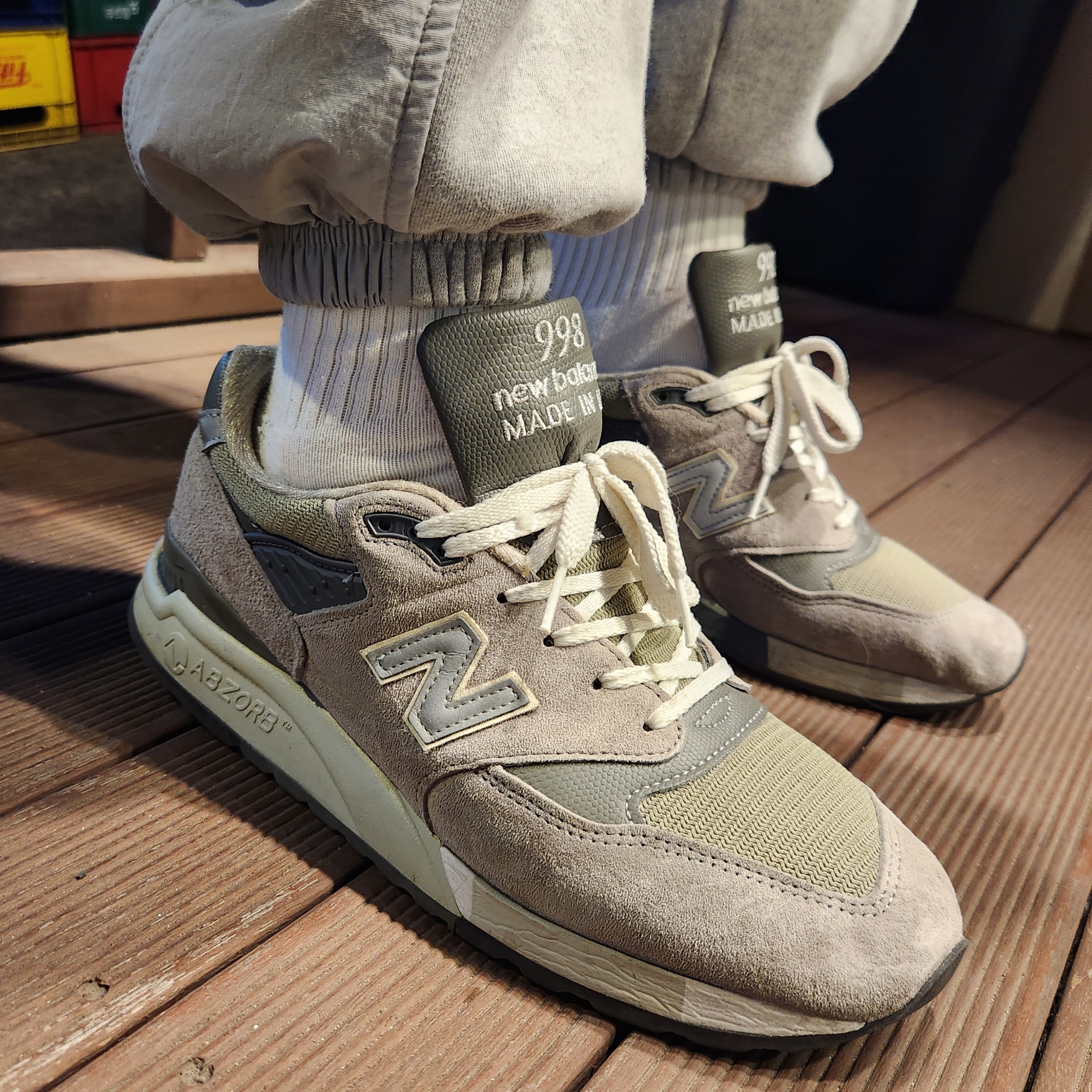 New Balance 998 Made in USA Bringback 착용 스타일 - 1