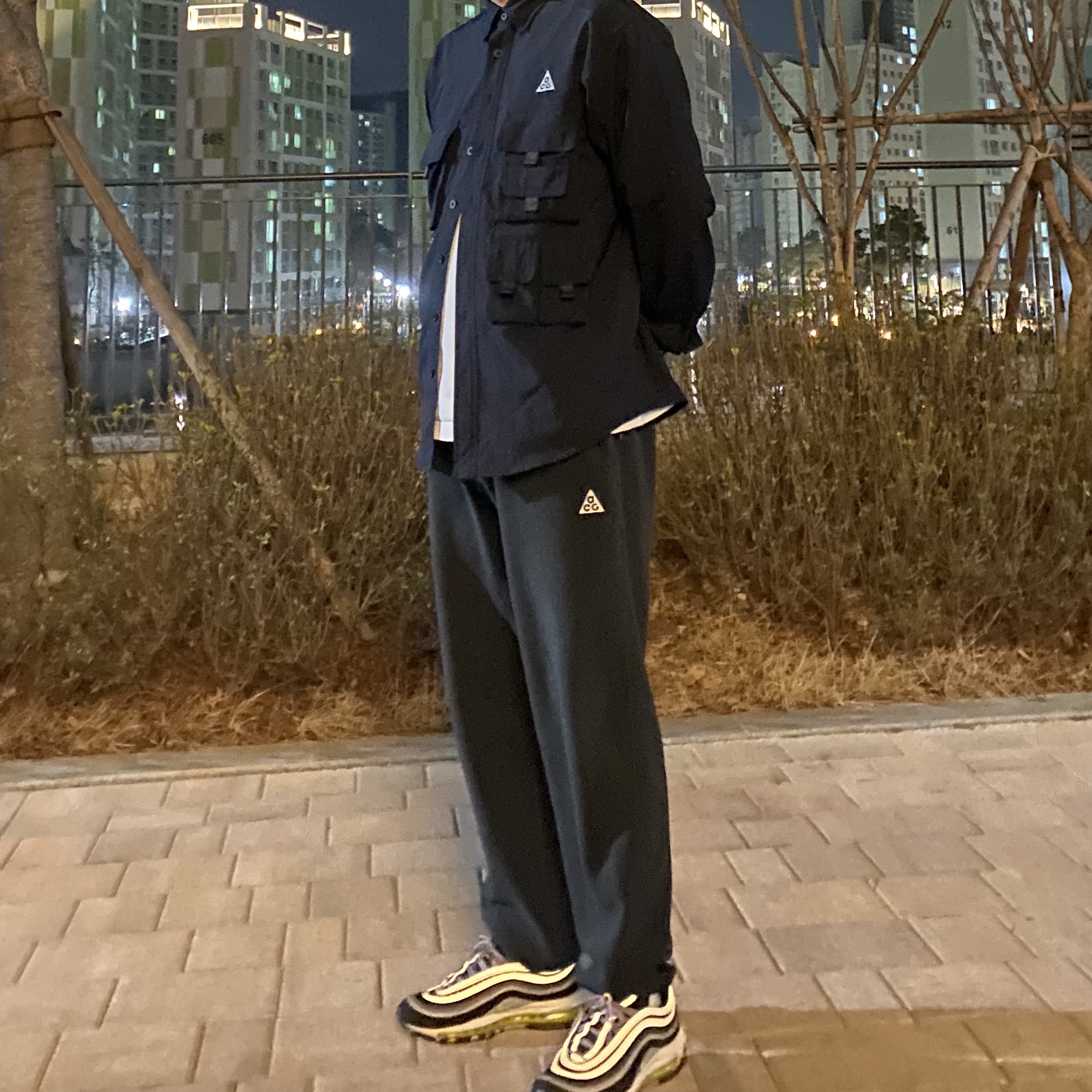 Nike ACG Devastation Trail Work Shirt Black - Asia, Nike ACG Polartec Wolf Tree Pants Off Noir - US/EU 착용 스타일 - 2