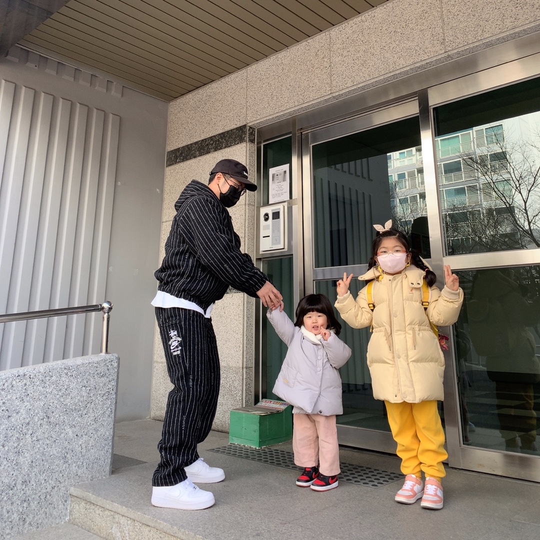 Nike x Stussy NRG Striped Wool Pants Black (DR4021-010) 착용 스타일