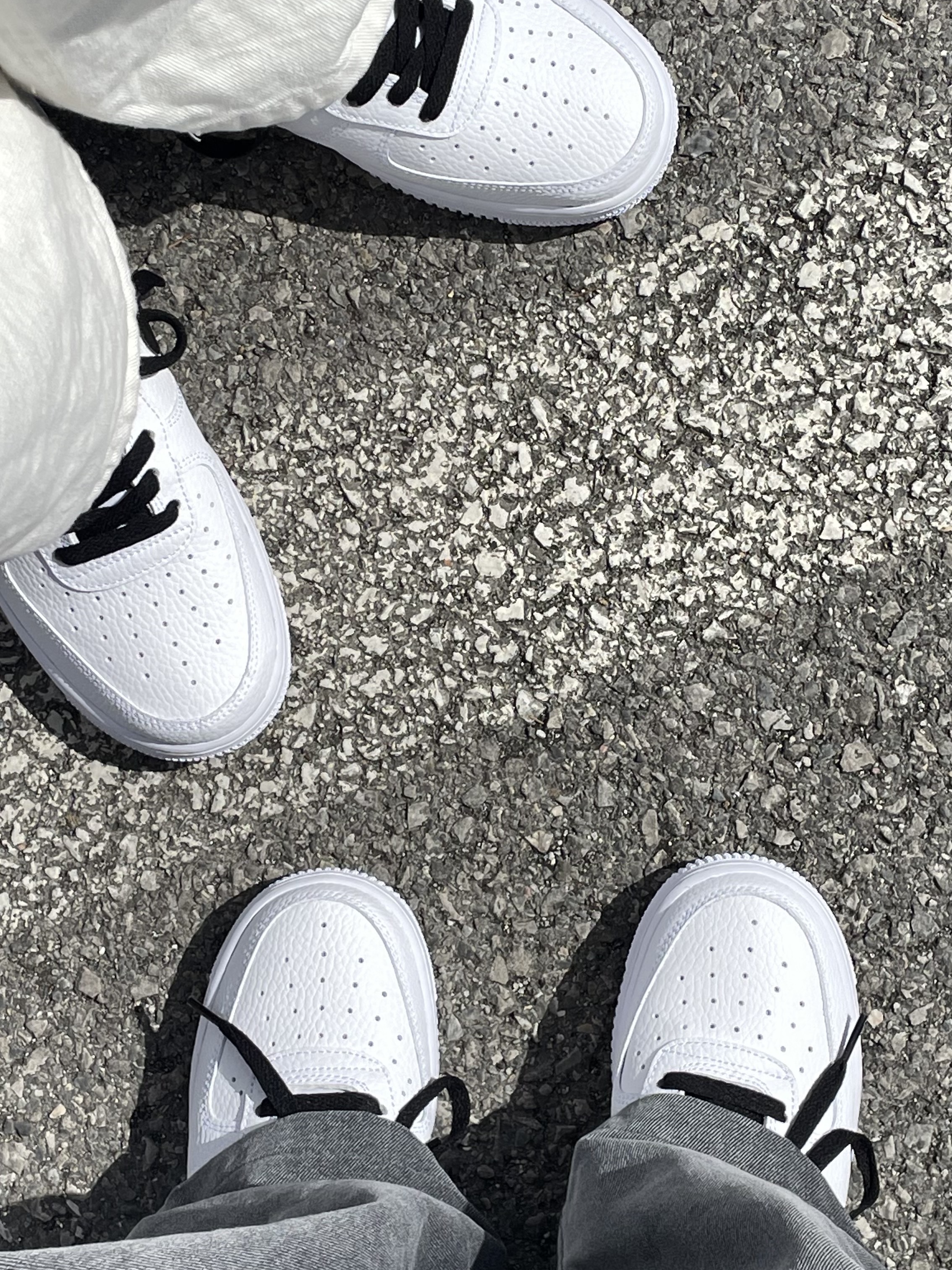 Nike Air Force 1 '07 White Black 착용 스타일 - 3