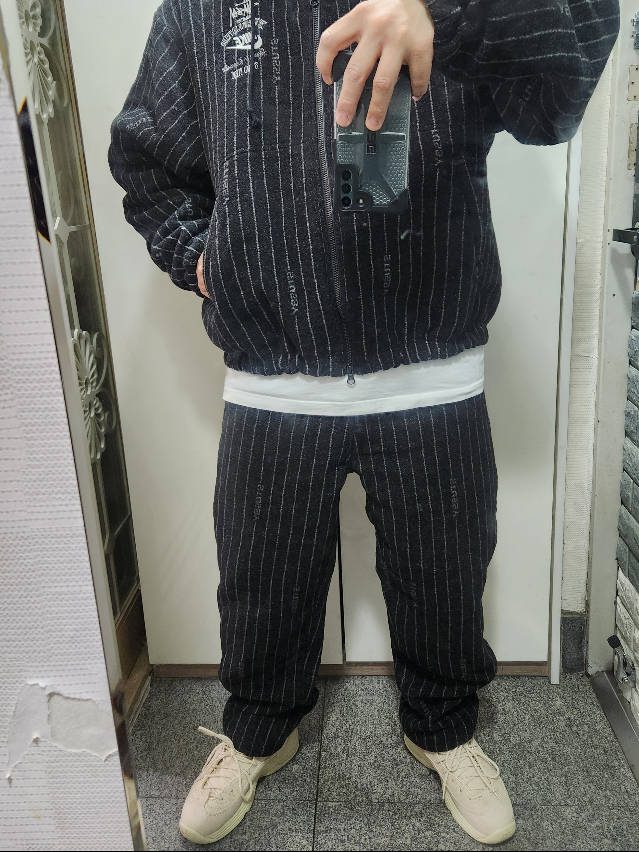 Nike x Stussy NRG Striped Wool Jacket Black (DR4023-010), Nike x Stussy NRG Striped Wool Pants Black (DR4021-010) 착용 스타일 - 3