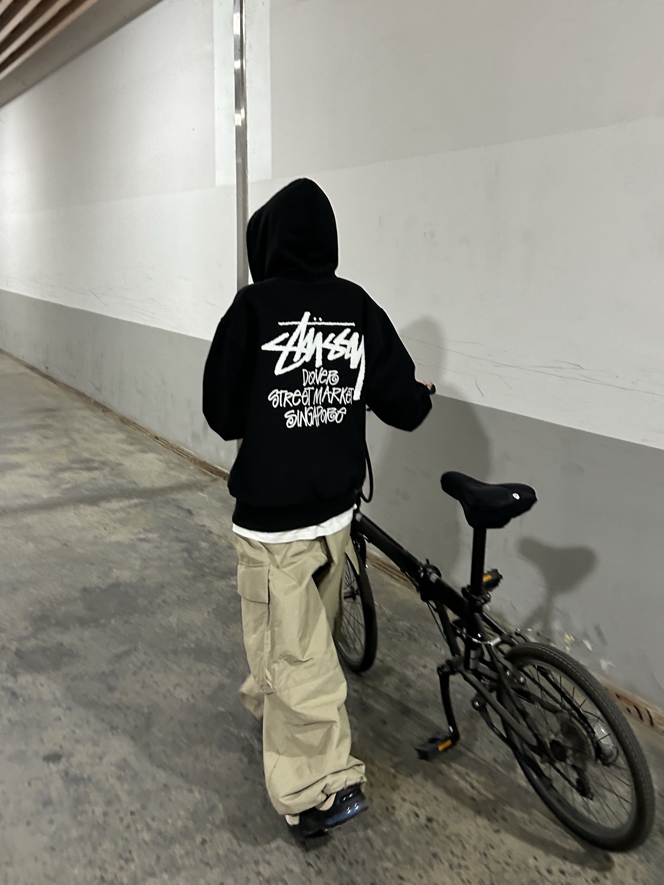 Nike x Stussy Air Penny II Rattan and Limestone, Stussy Stock DSM London Hoodie Black 2022 착용 스타일