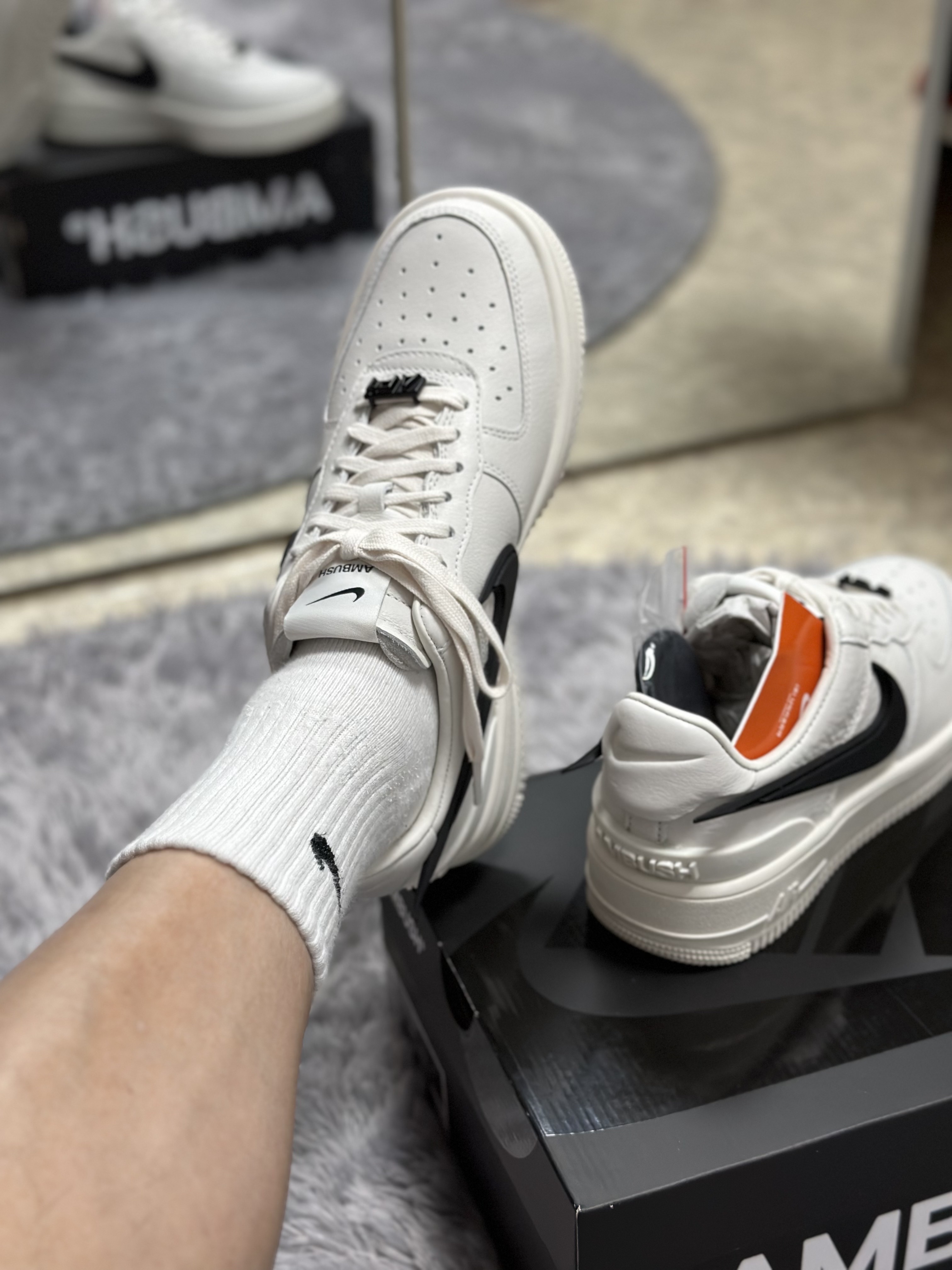 Nike x Ambush Air Force 1 Low SP Phantom 착용 스타일
