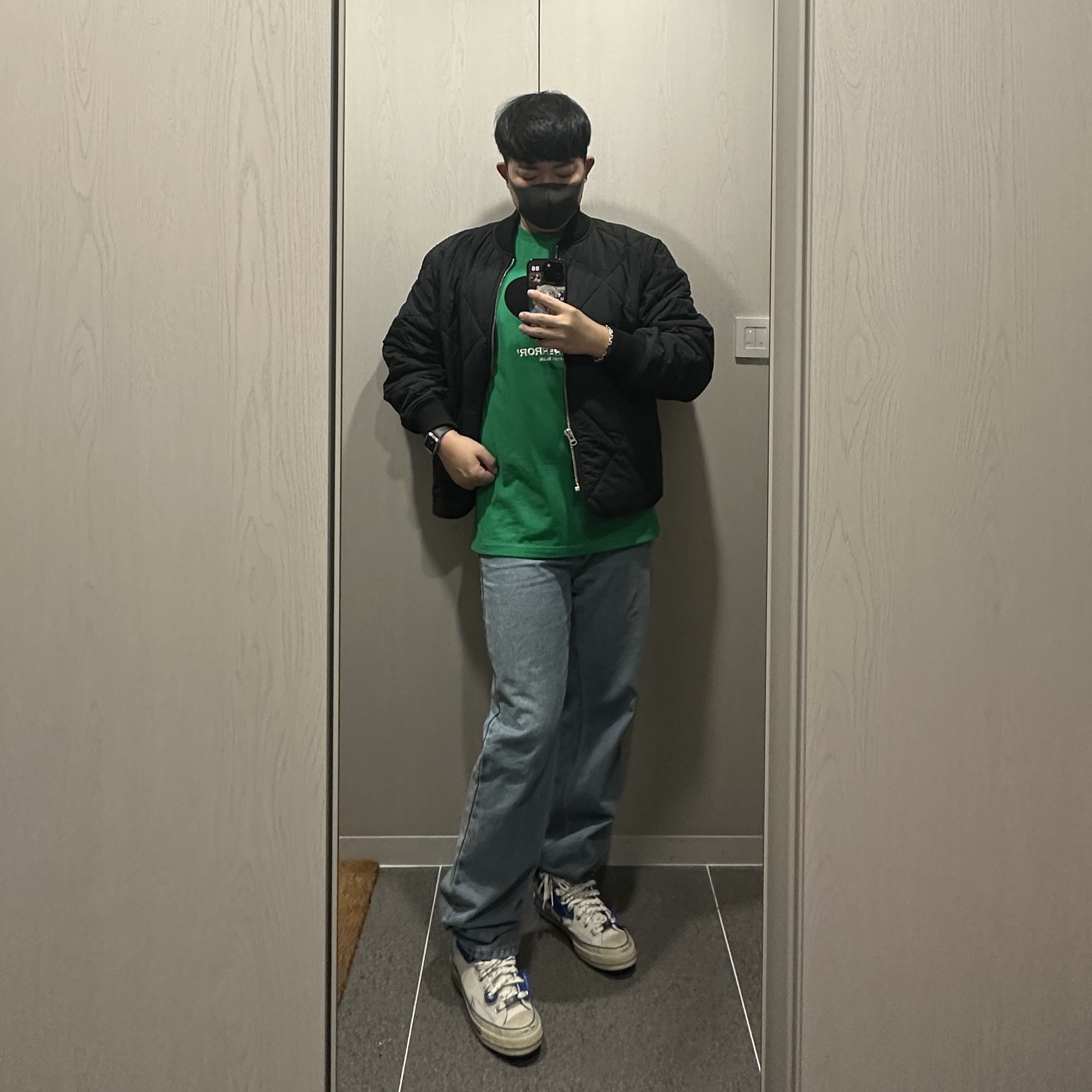 Ader Error Twin Heart Logo T-Shirt Green, Converse x Ader Error Chuck 70 High White 착용 스타일