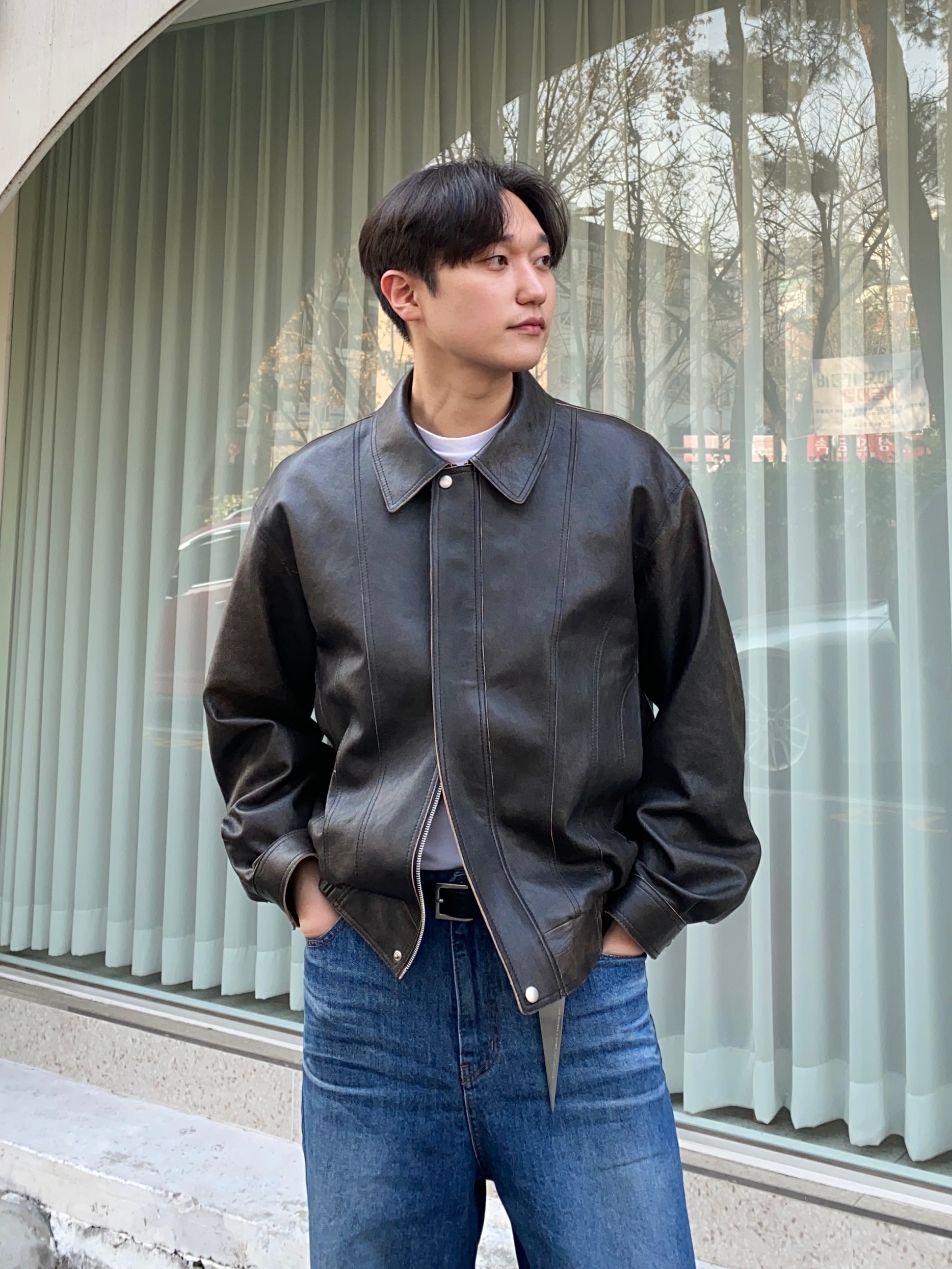 Balenciaga Tyrex Sneakers Black 착용 스타일 - 2