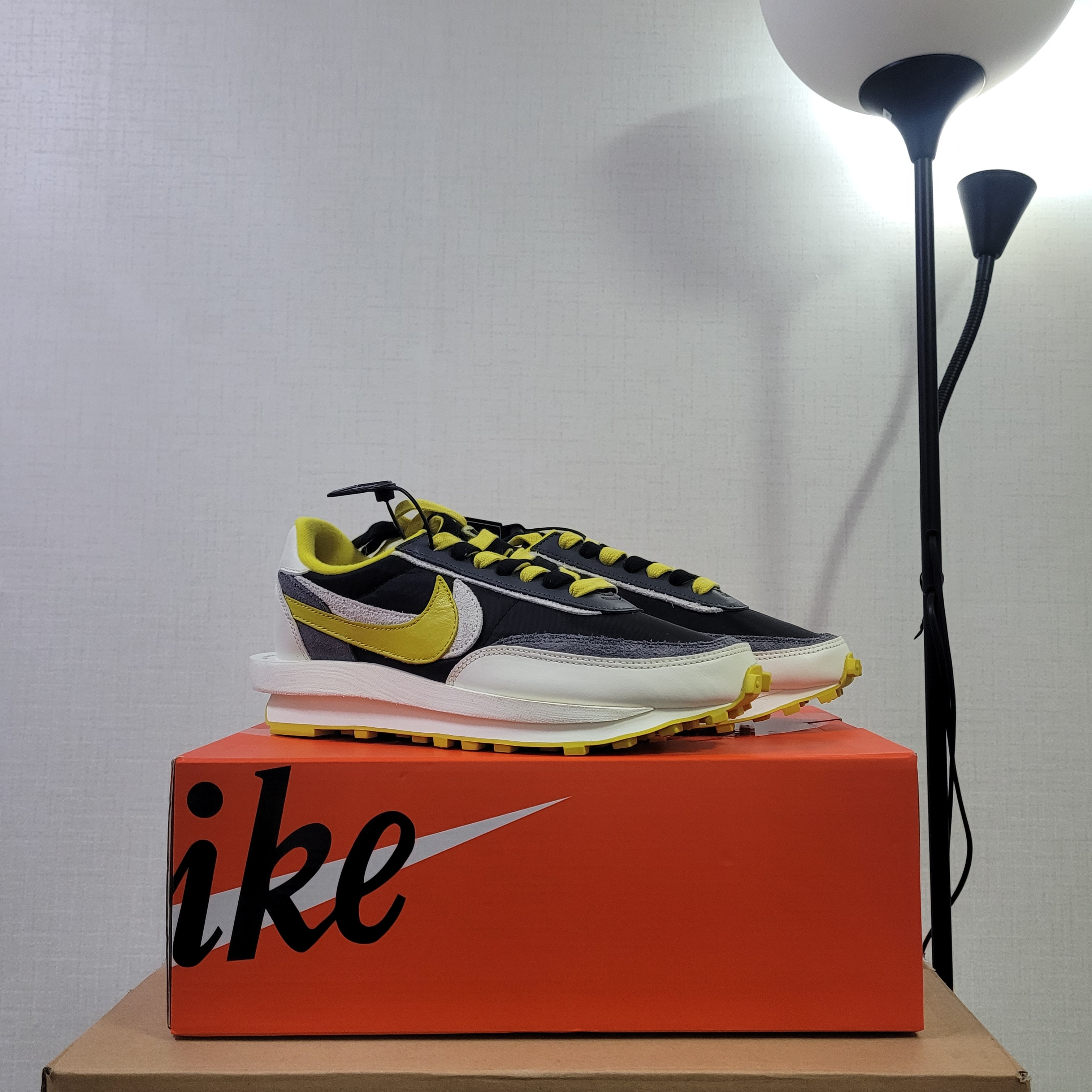 Nike x Sacai x Undercover LDWaffle Black Bright Citron 착용 스타일 - 2