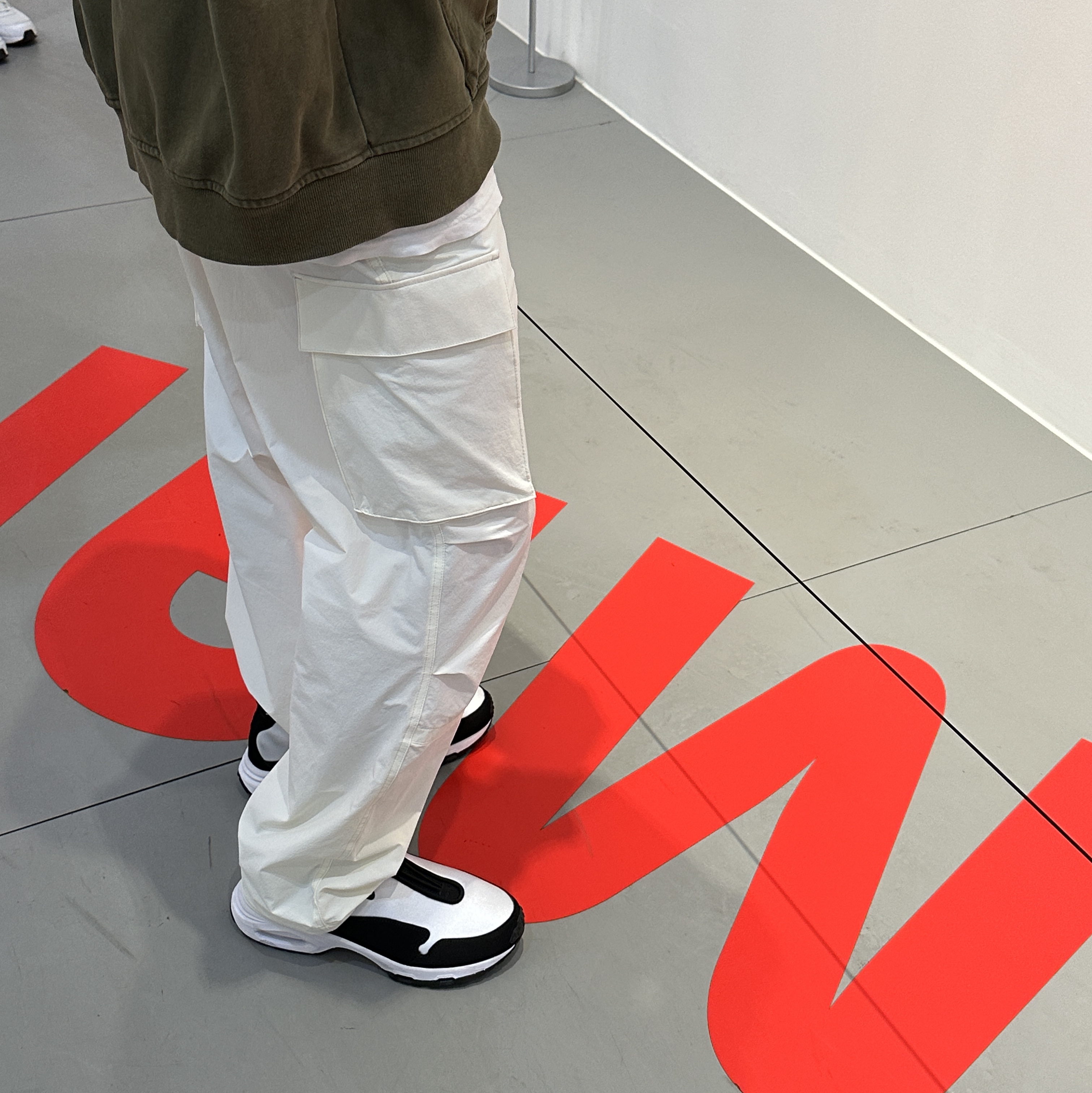 Nike x Comme des Garcons Homme Plus Air Max Sunder SP White Black 착용 스타일
