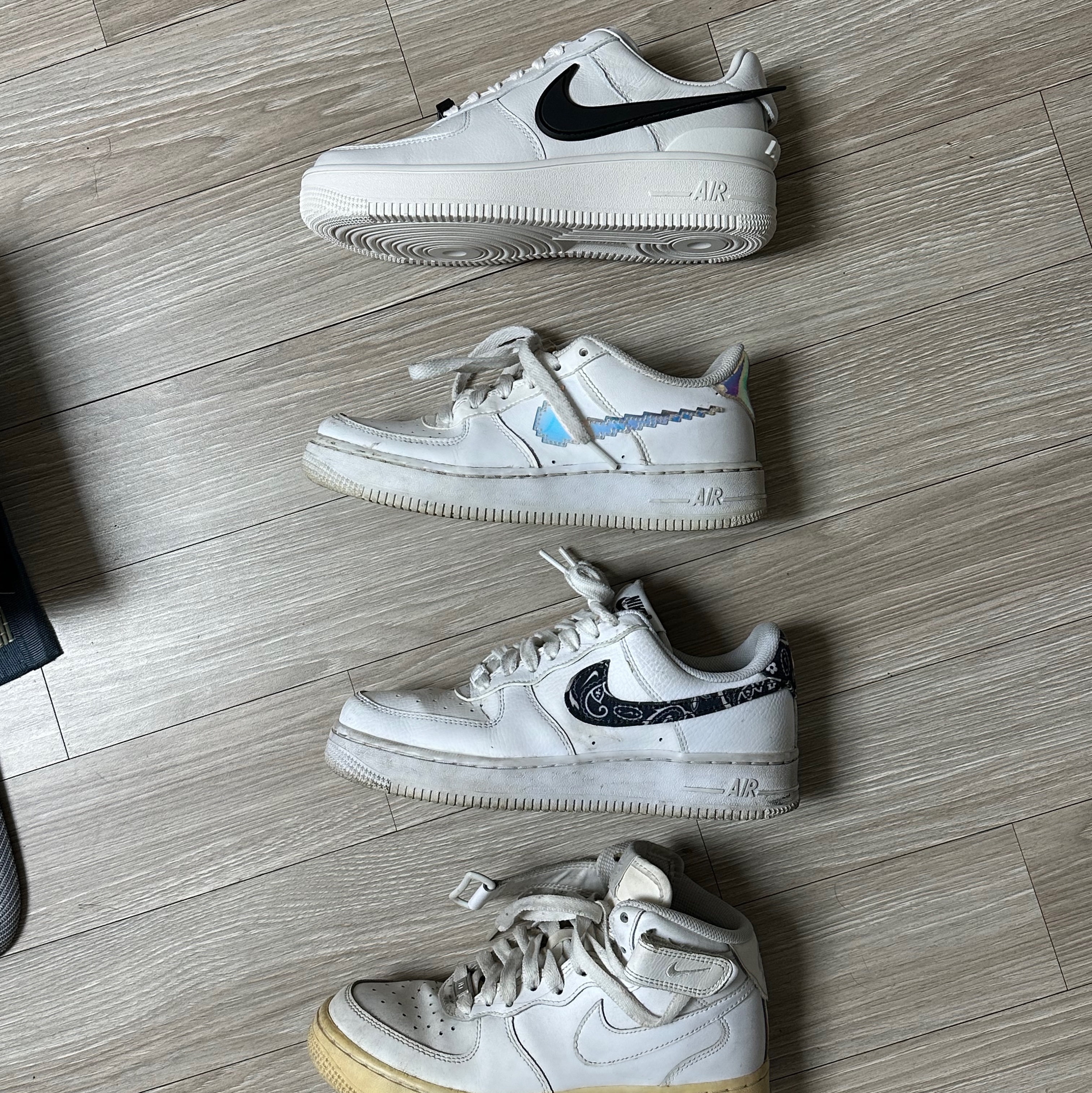 Nike x Ambush Air Force 1 Low SP Phantom, (W) Nike Air Force 1 '07 Essential Paisley Swoosh White Black 착용 스타일