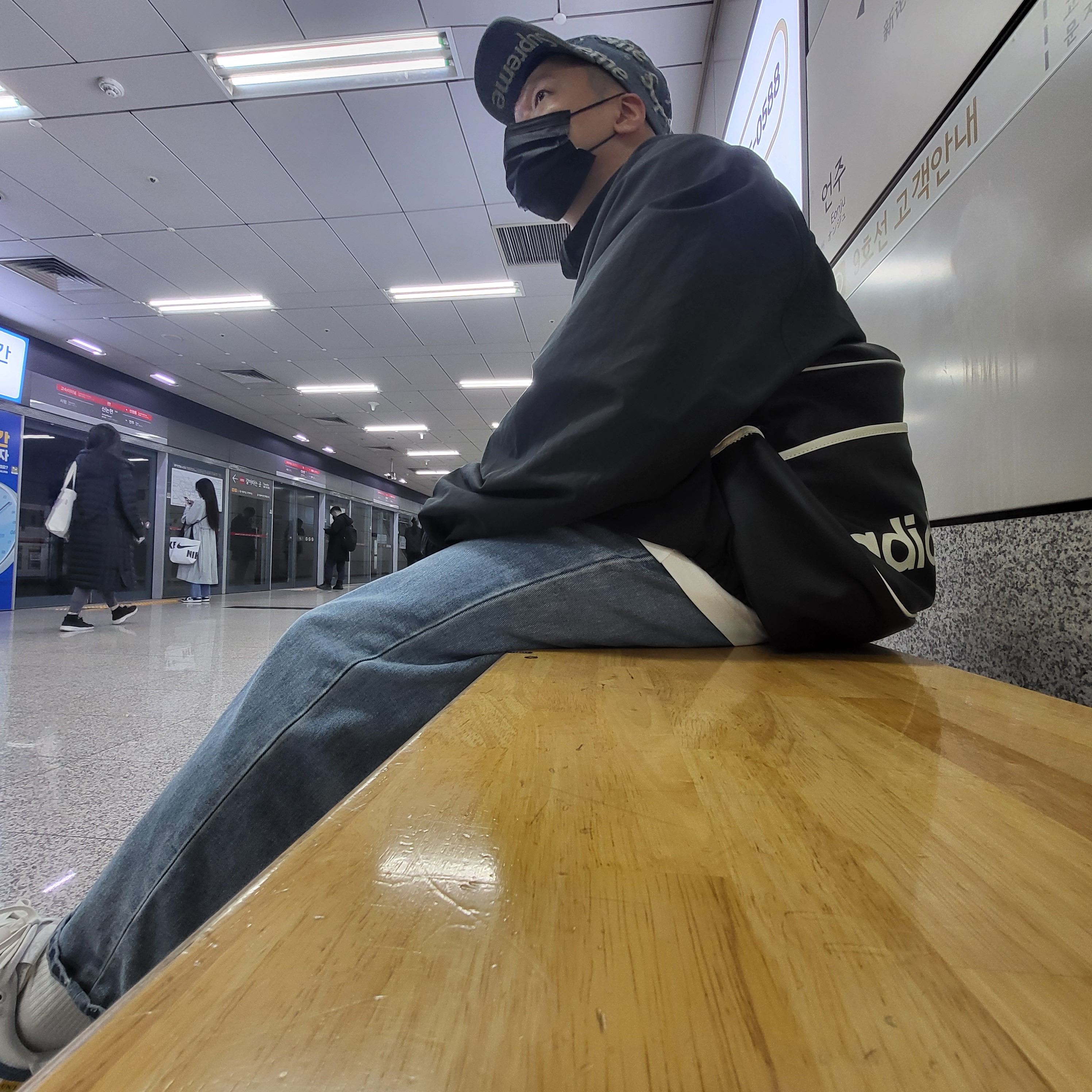 Jordan 1 x Union KO Low White, Essentials Track Jacket Black - 20FW 착용 스타일 - 2