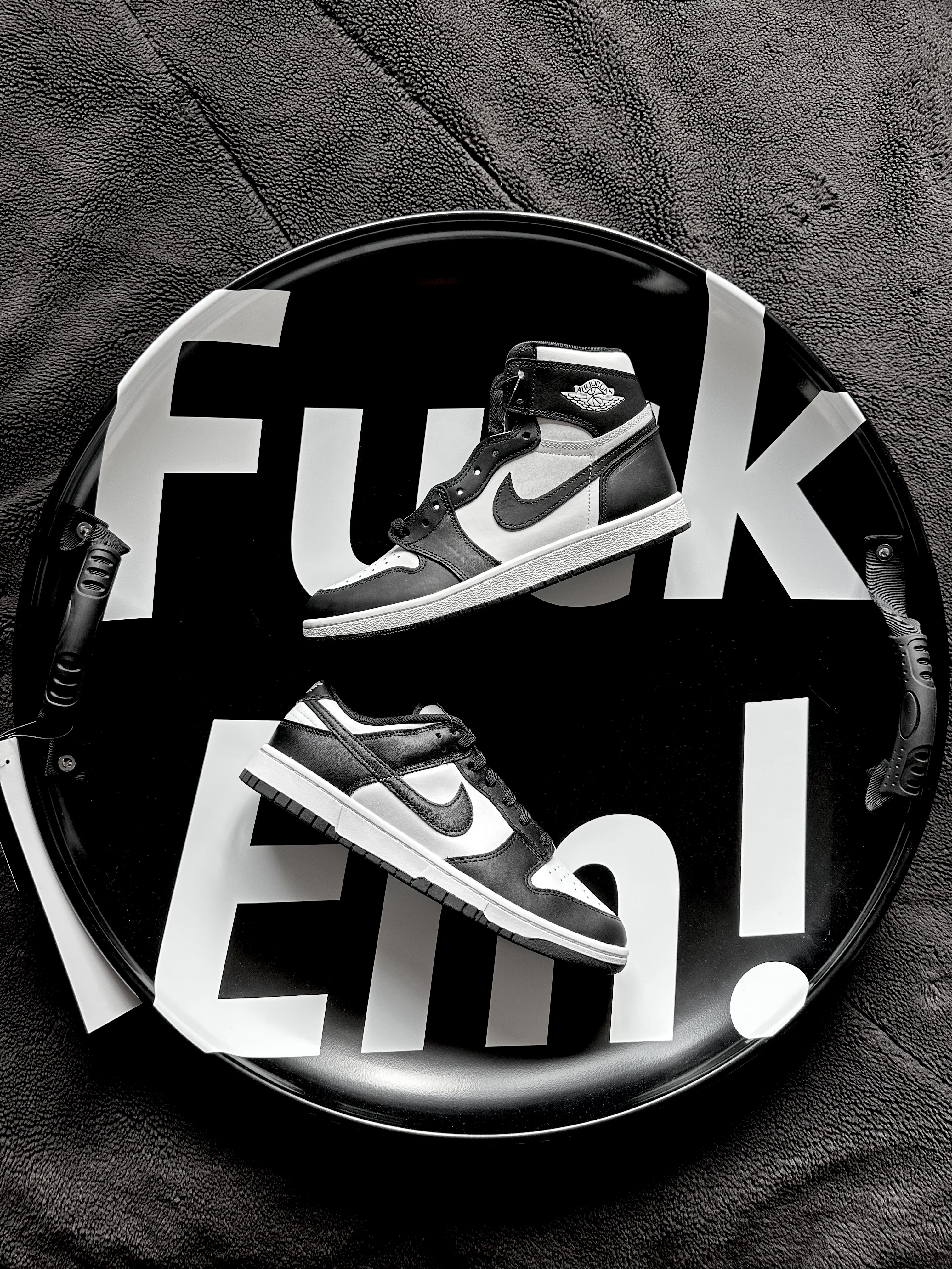 Supreme Paricon Sled Black - 22FW, Jordan 1 High 85 Black White 착용 스타일