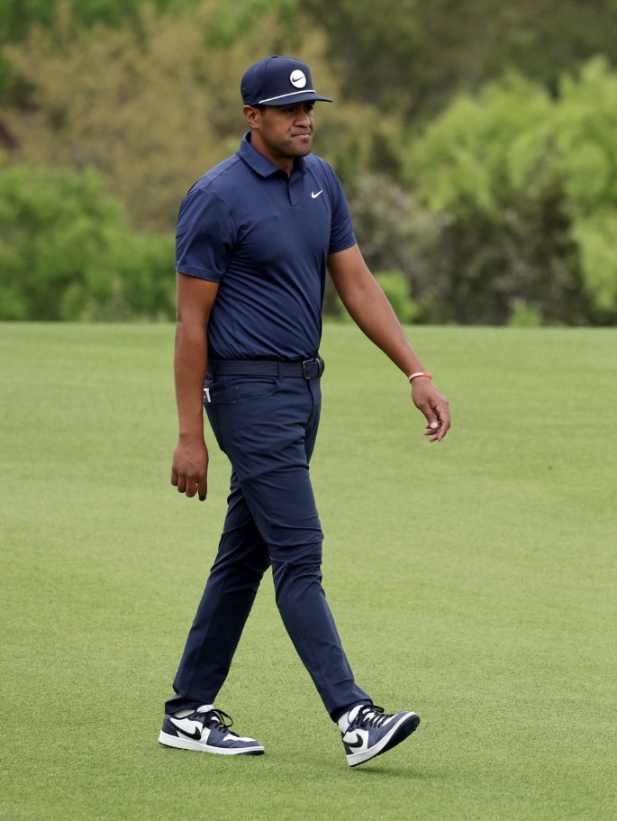 Jordan 1 Low Golf Midnight Navy 착용 스타일 - 1