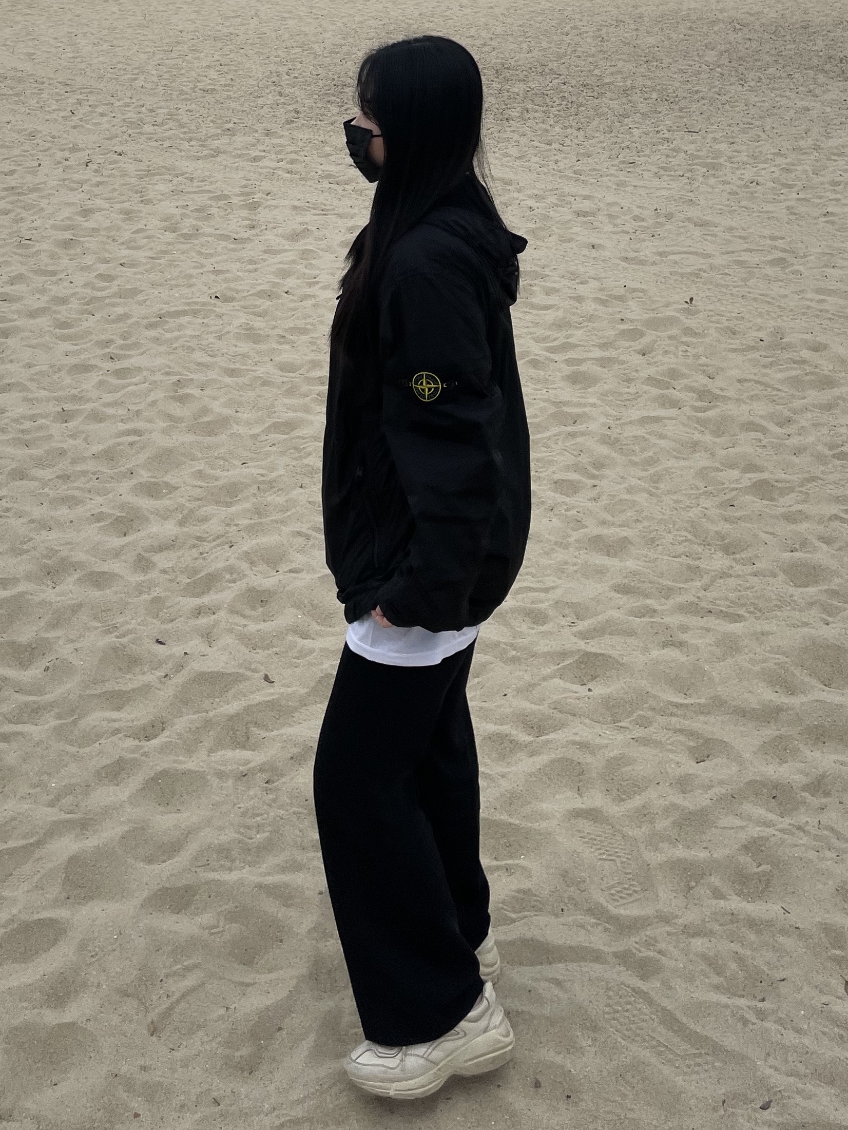Stone Island 40522 Crinkle Reps Nylon Garment Dyed Hooded Jacket Black - 23SS, Stussy Undershirt White (3 Pack) 착용 스타일