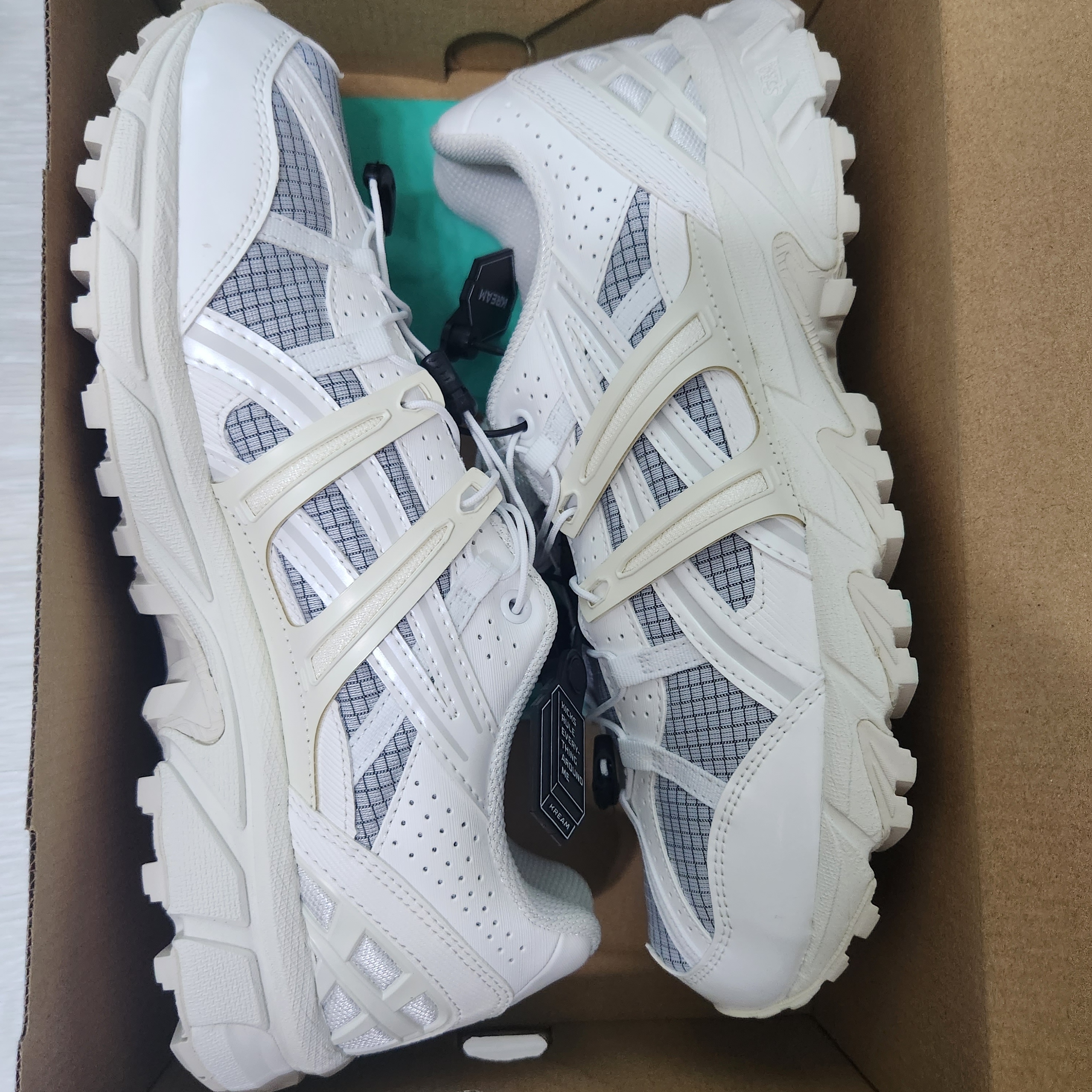 (W) Asics x Matin Kim Gel-Sonoma 15-50 Glacier Grey White 착용 스타일
