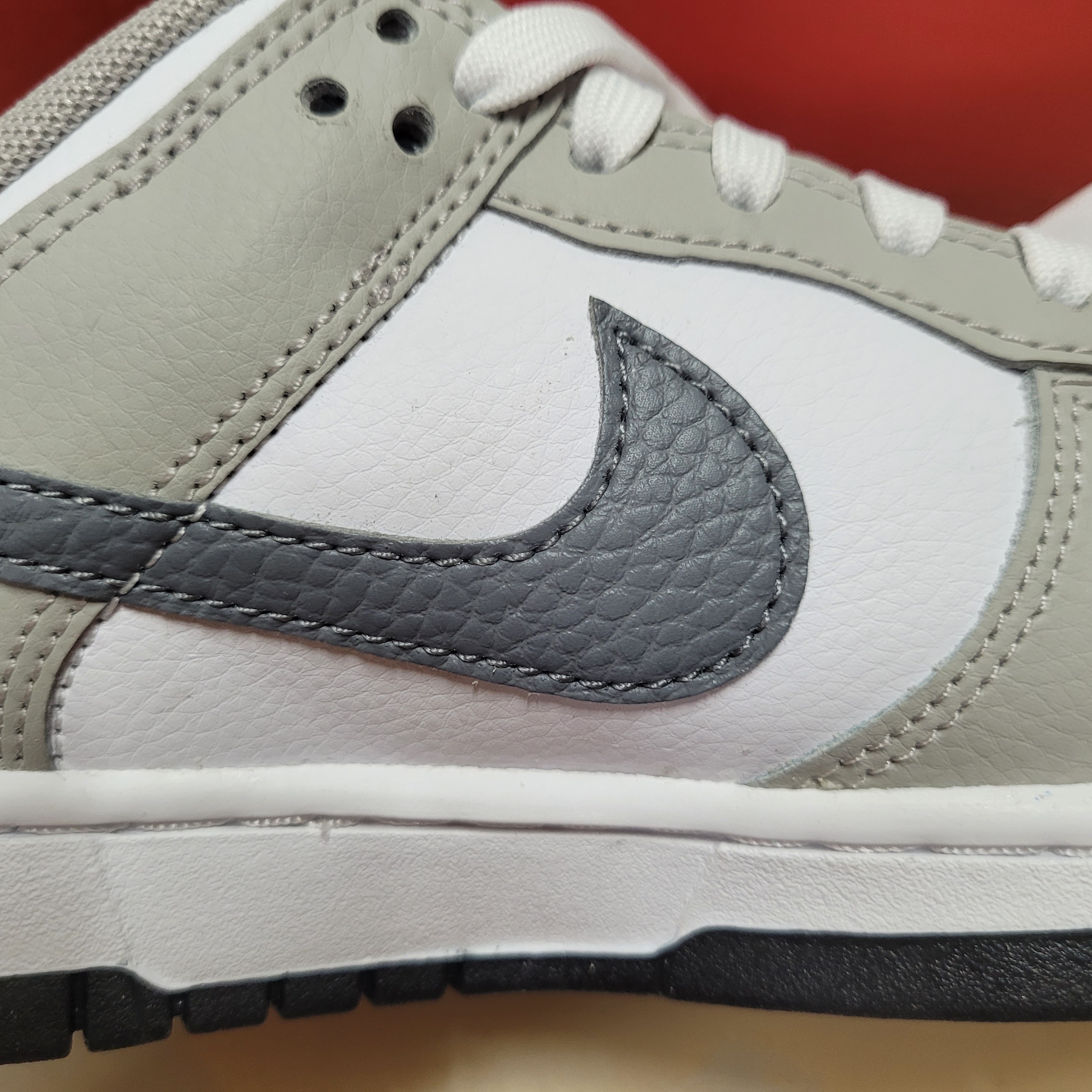 Nike Dunk Low Cool Grey White 착용 스타일 - 2