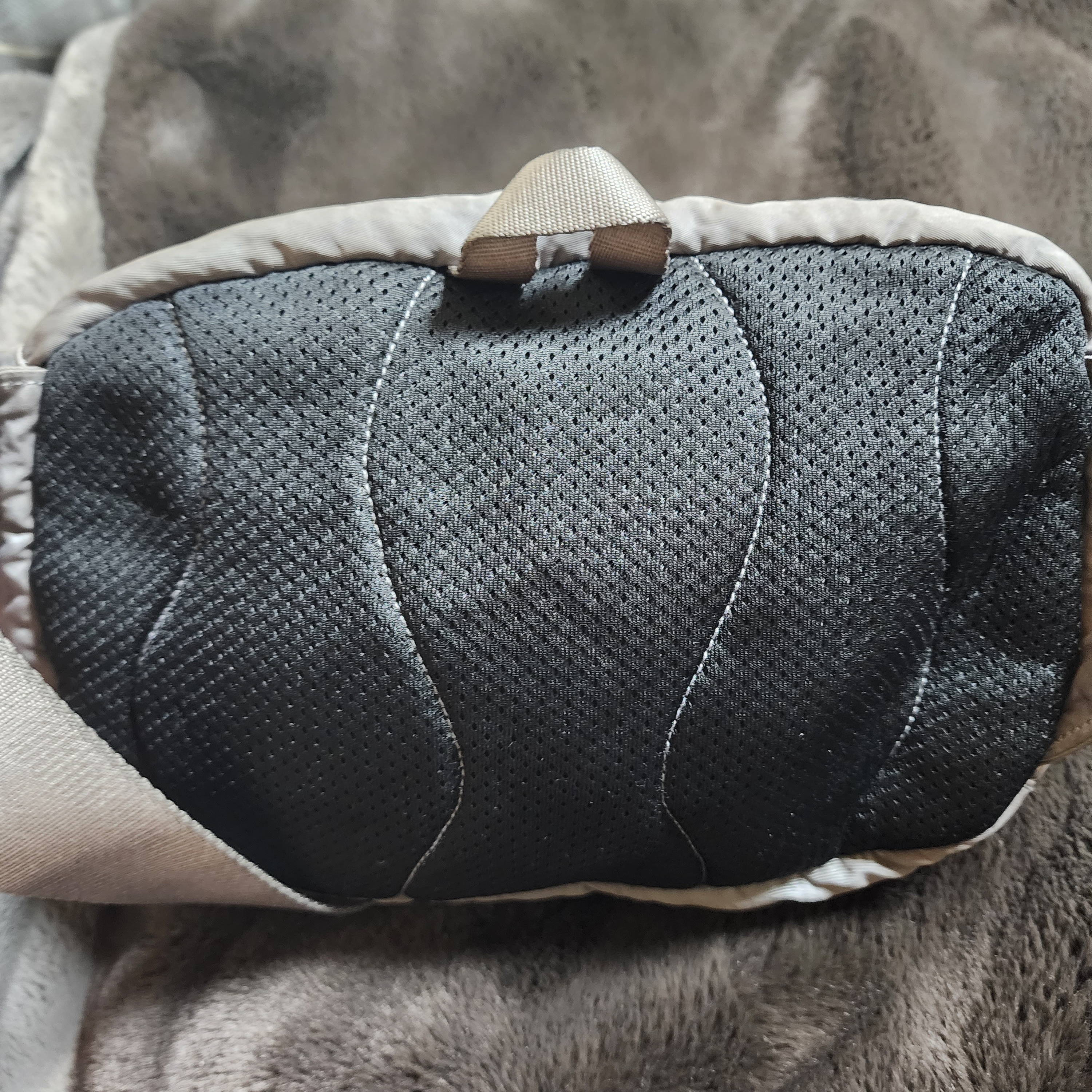 C.P. Company Nylon B Crossbody Pack Metal Grey - 22FW 착용 스타일 - 3