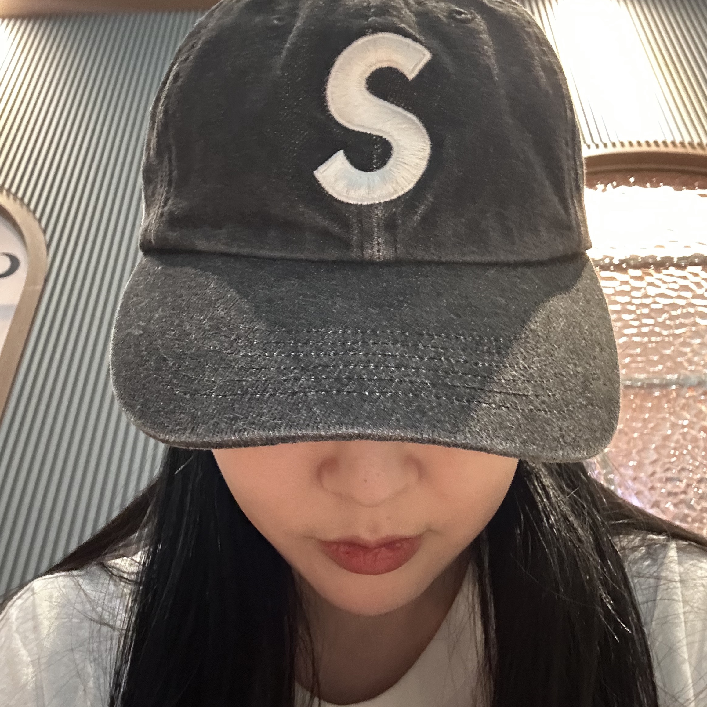 Supreme Kevlar Denim S Logo 6-Panel Black - 22SS 착용 스타일 - 2