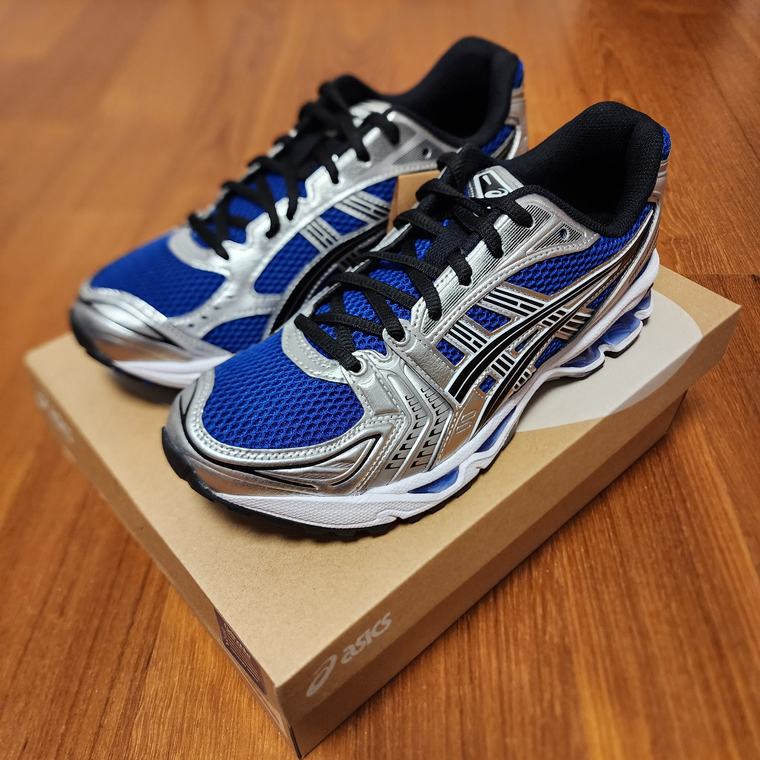 Asics Gel-Kayano 14 Monaco Blue Black 착용 스타일 - 2