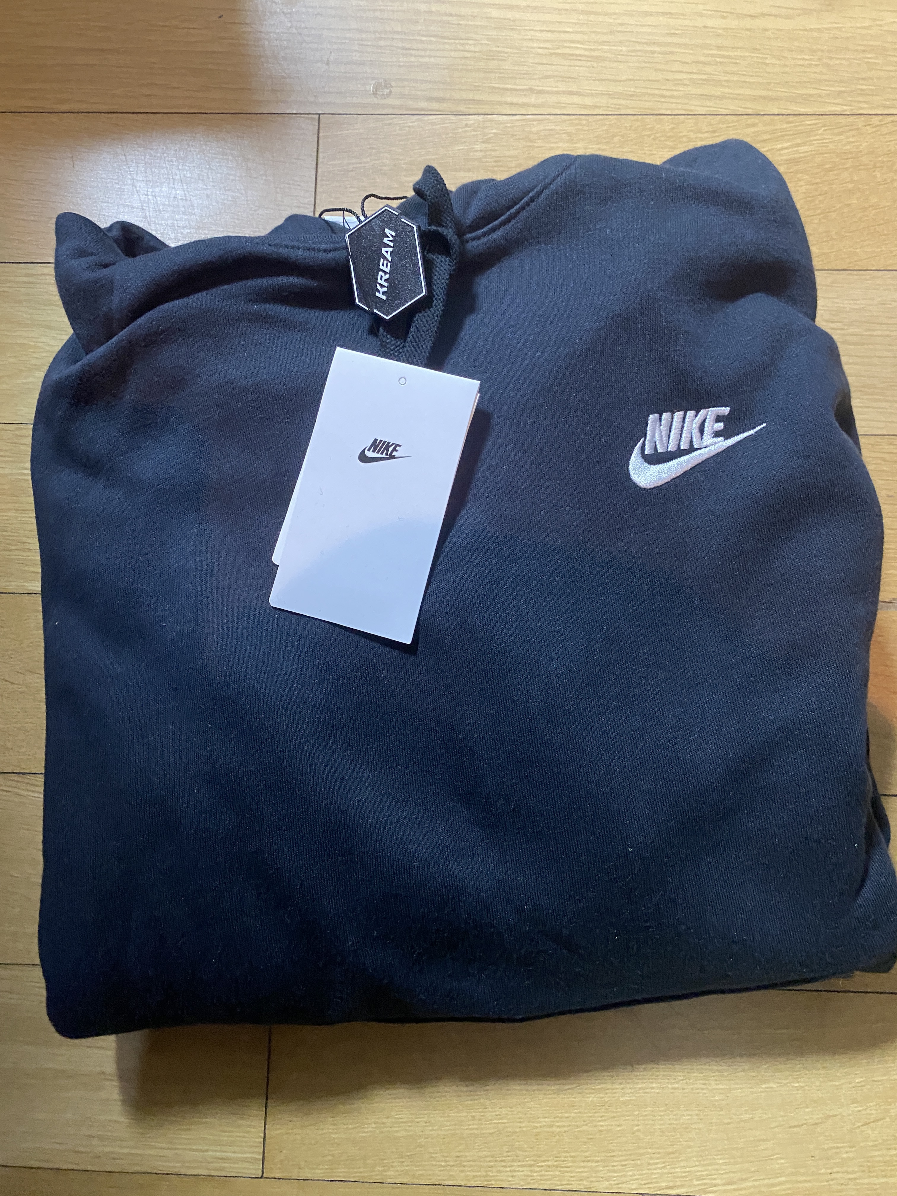 Nike NSW Club Fleece Pullover Hoodie Black - Asia 착용 스타일