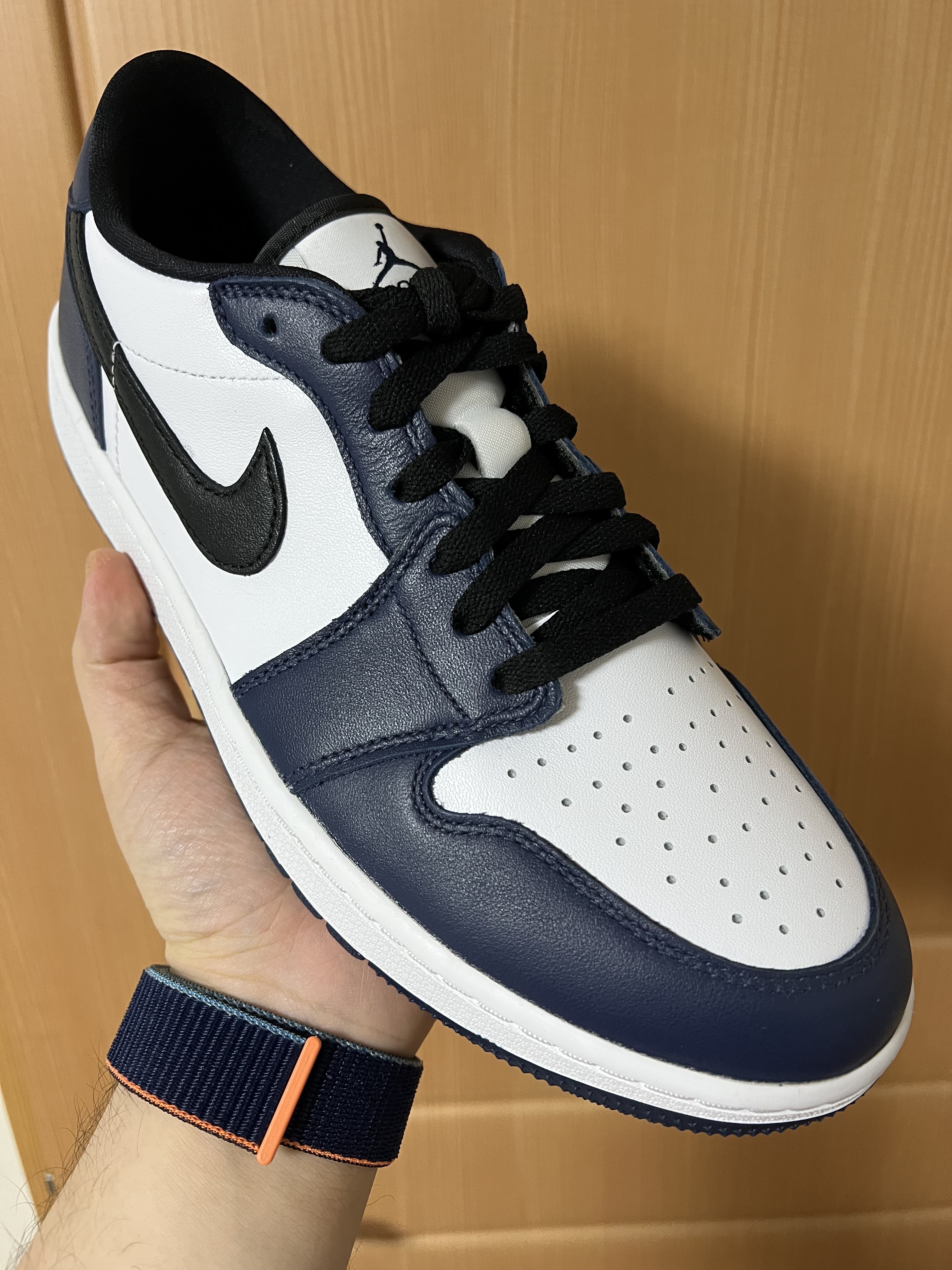 Jordan 1 Low Golf Midnight Navy 착용 스타일 - 1