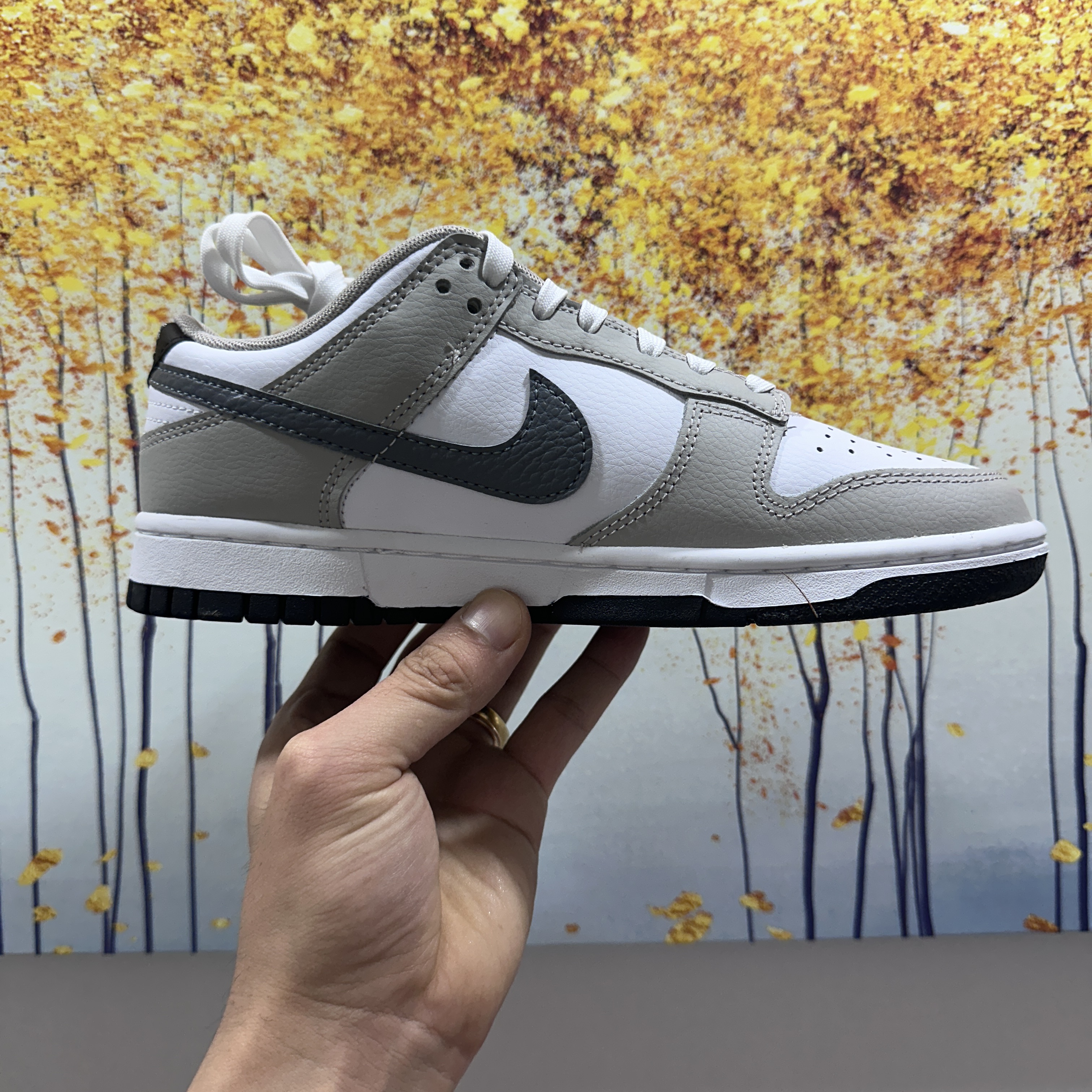 Nike Dunk Low Cool Grey White 착용 스타일 - 5